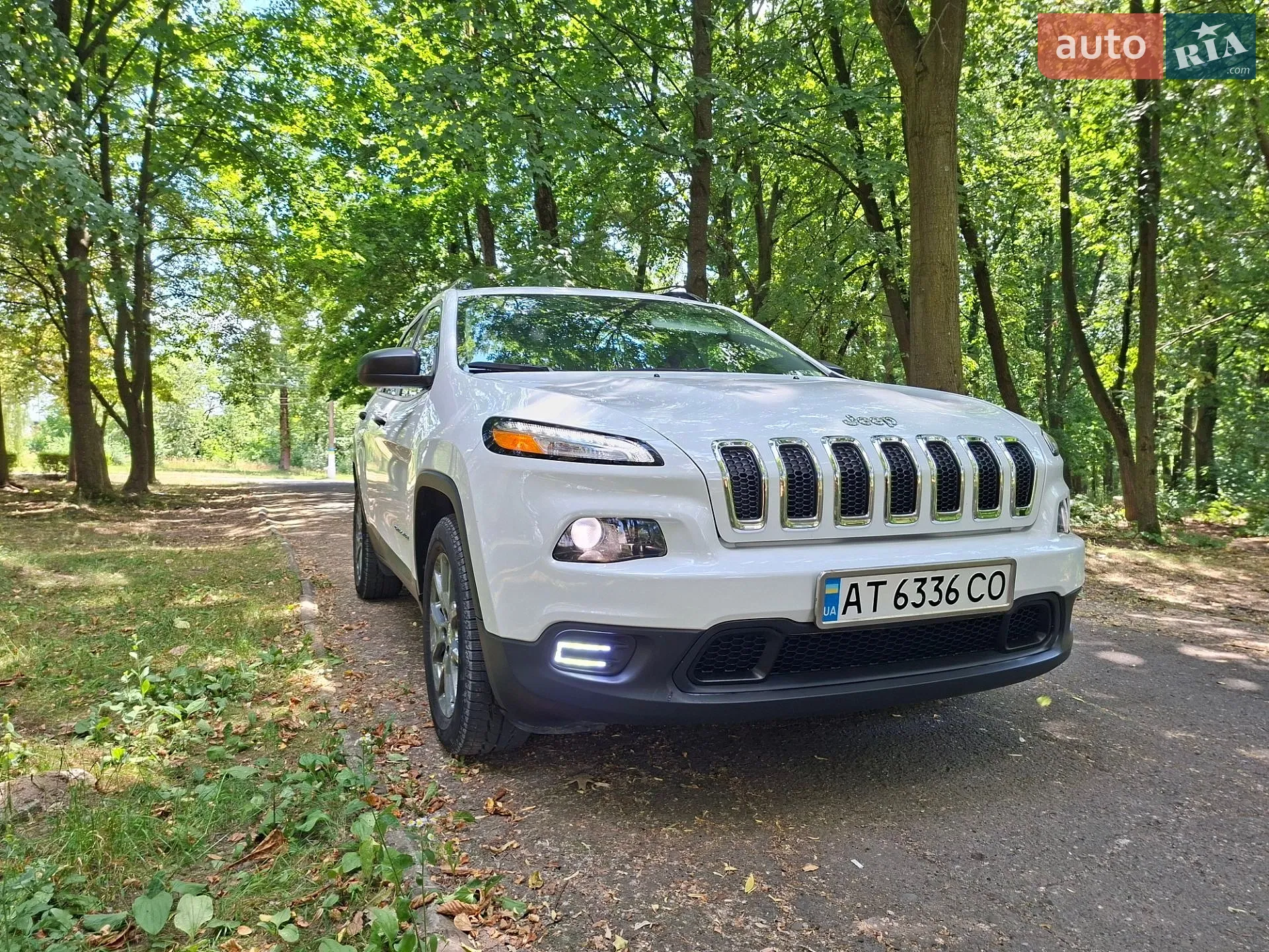 2016 Jeep Cherokee - мініатюра 13