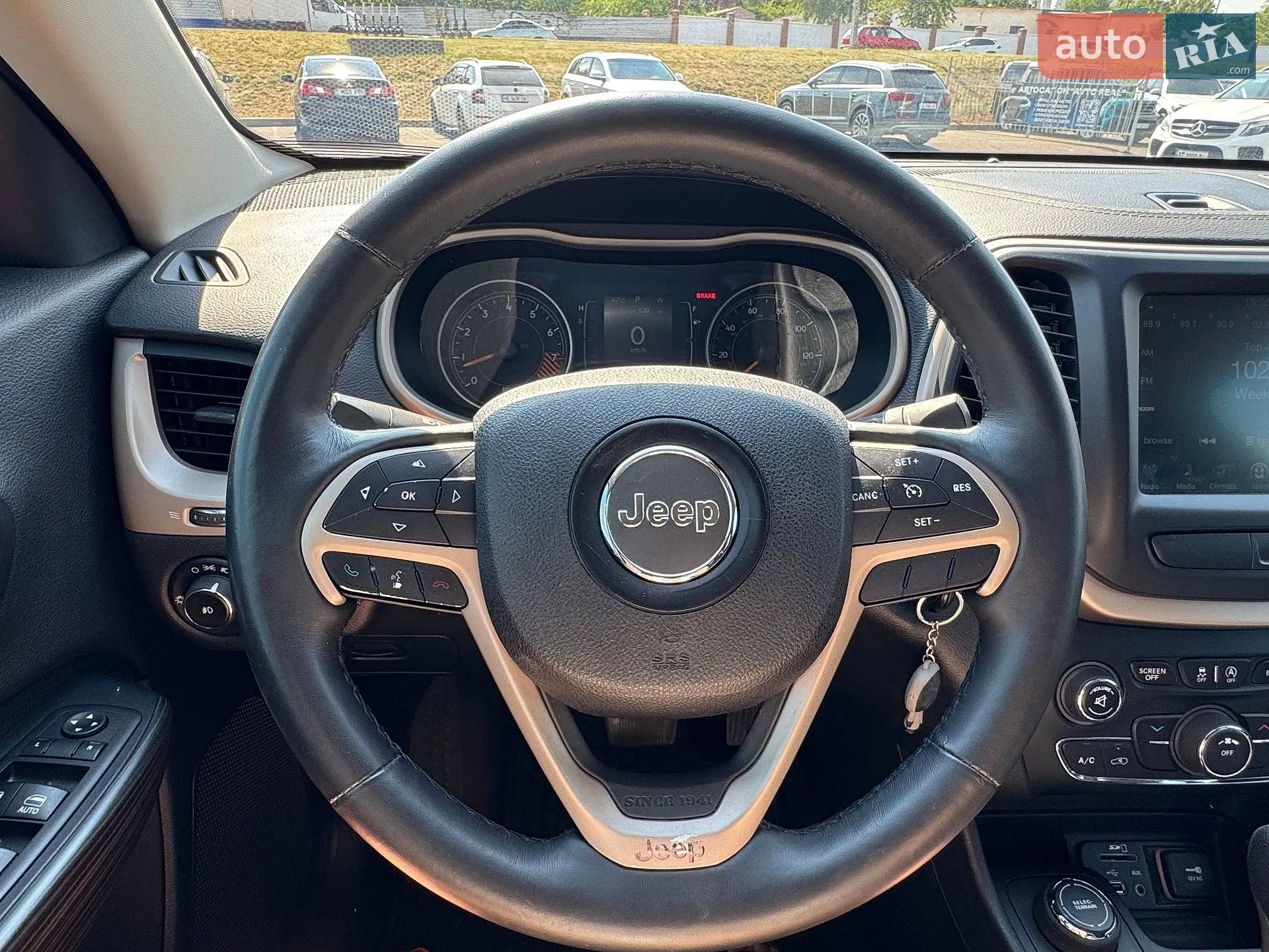 2015 Jeep Cherokee - мініатюра 37