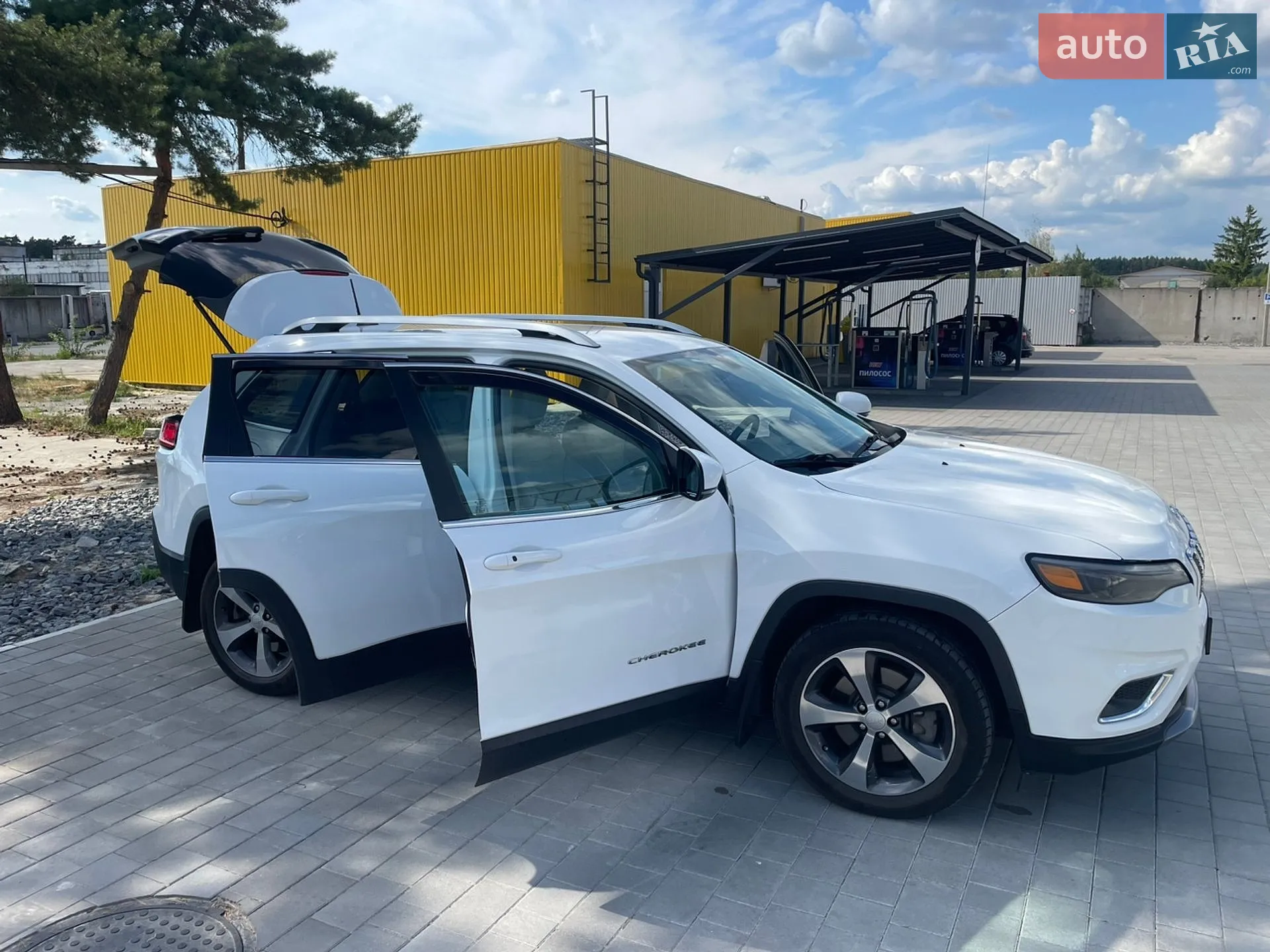 2018 Jeep Cherokee - мініатюра 10