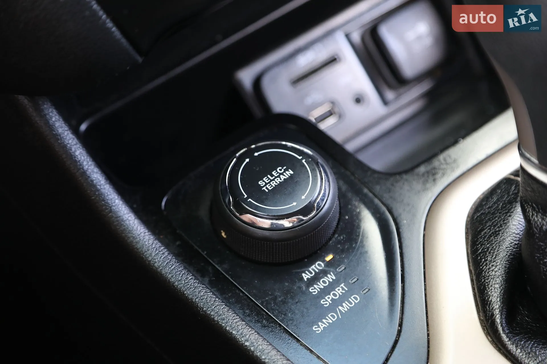 2016 Jeep Cherokee - мініатюра 22