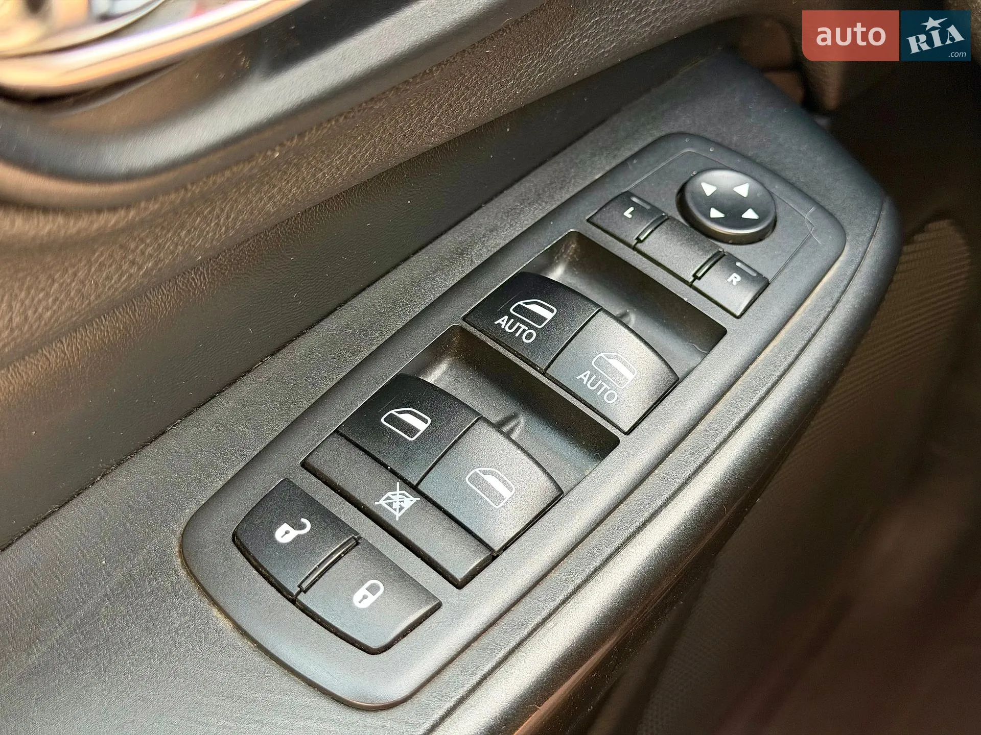 2018 Jeep Cherokee - мініатюра 22