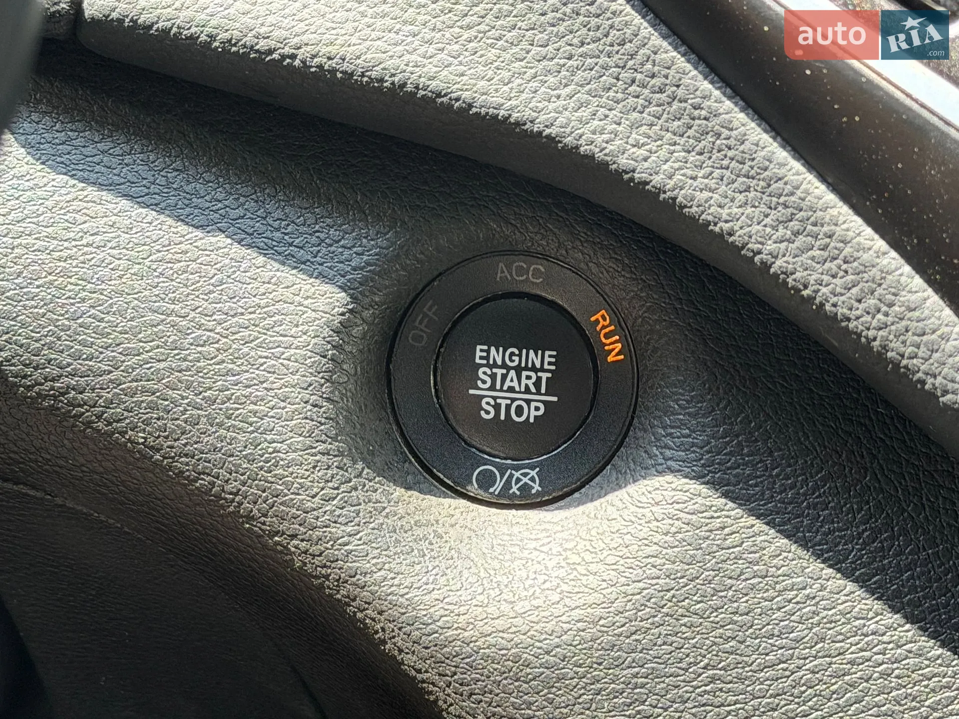 2018 Jeep Cherokee - мініатюра 25