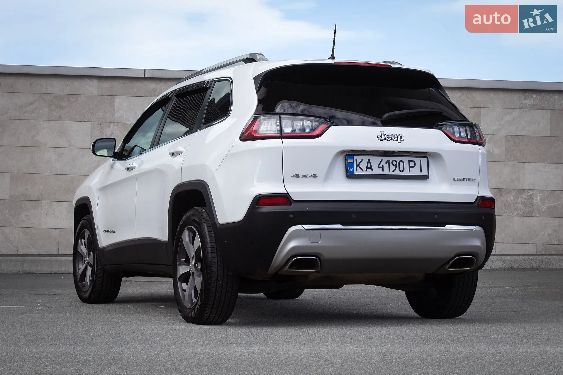 2020 Jeep Cherokee - мініатюра 5