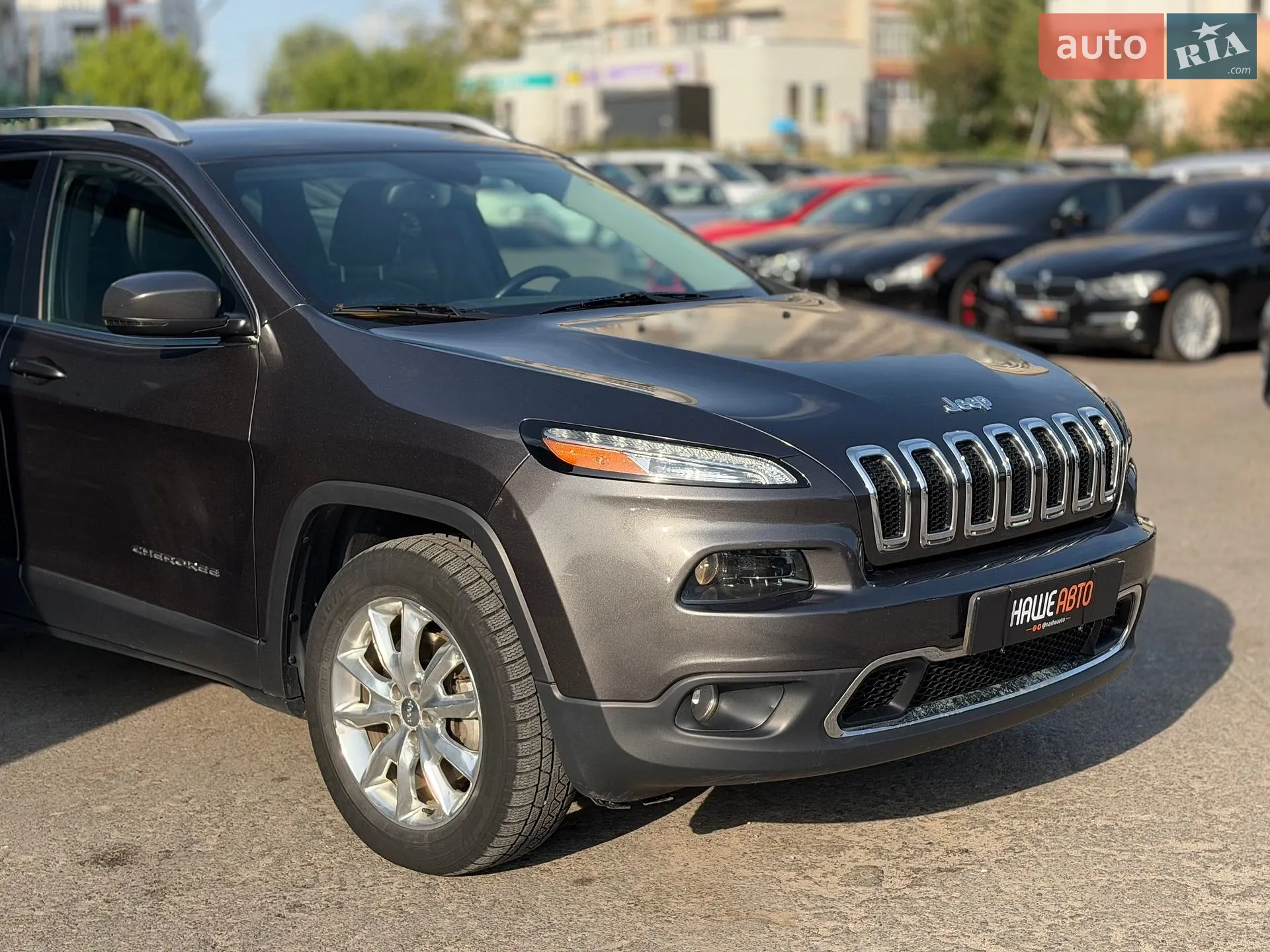 2016 Jeep Cherokee - мініатюра 10