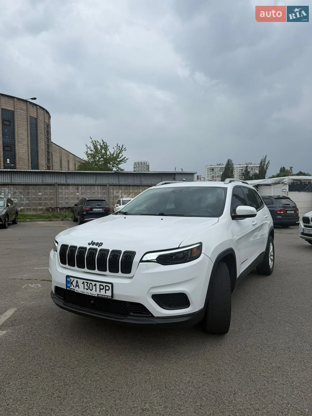 2020 Jeep Cherokee - мініатюра 2