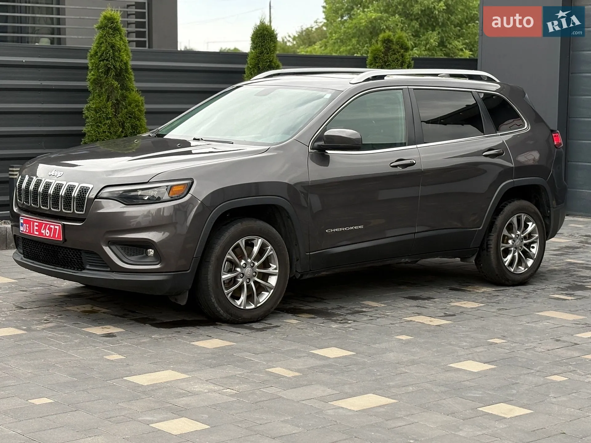 2019 Jeep Cherokee - мініатюра 11