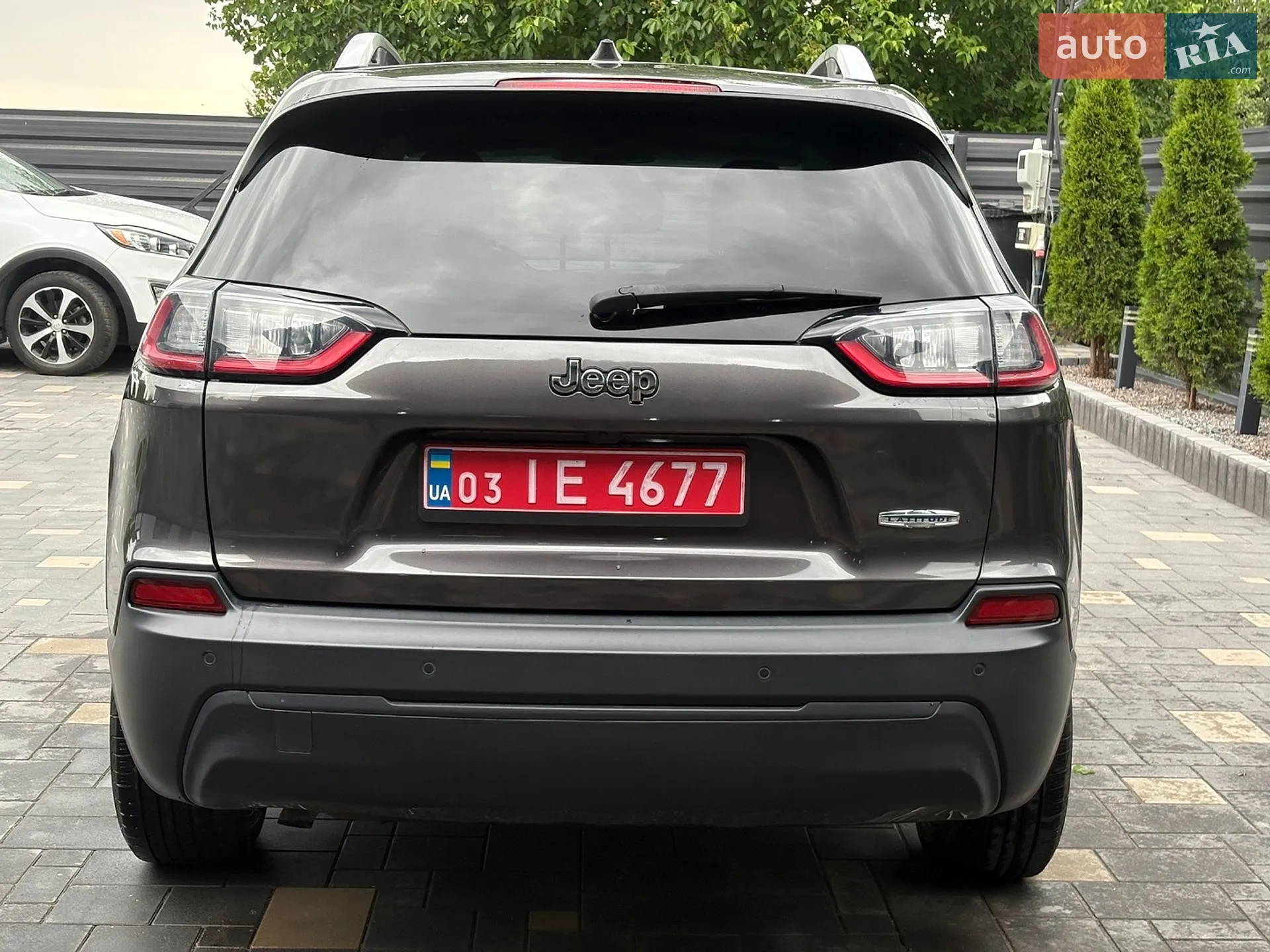 2019 Jeep Cherokee - мініатюра 22