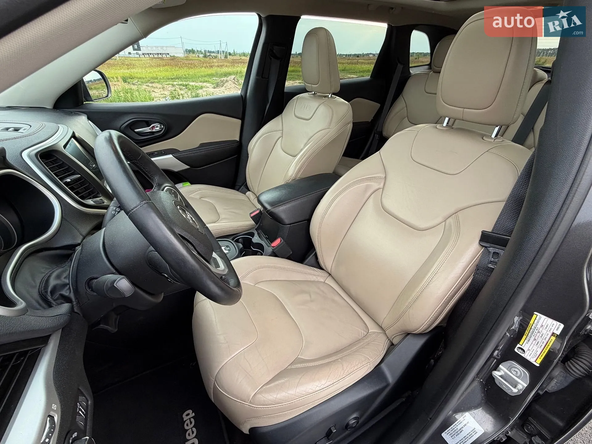 2017 Jeep Cherokee - мініатюра 17