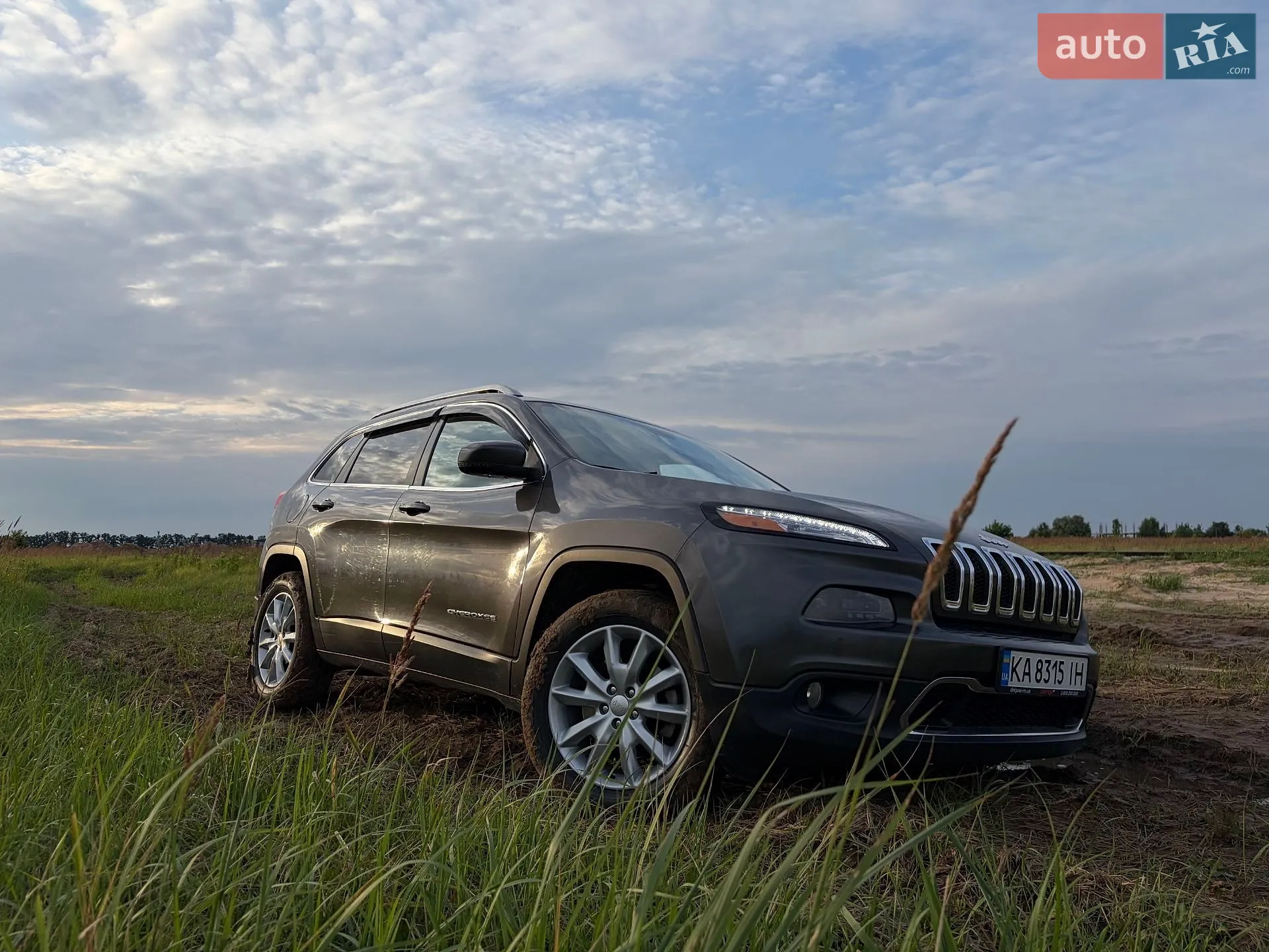 2017 Jeep Cherokee - мініатюра 47