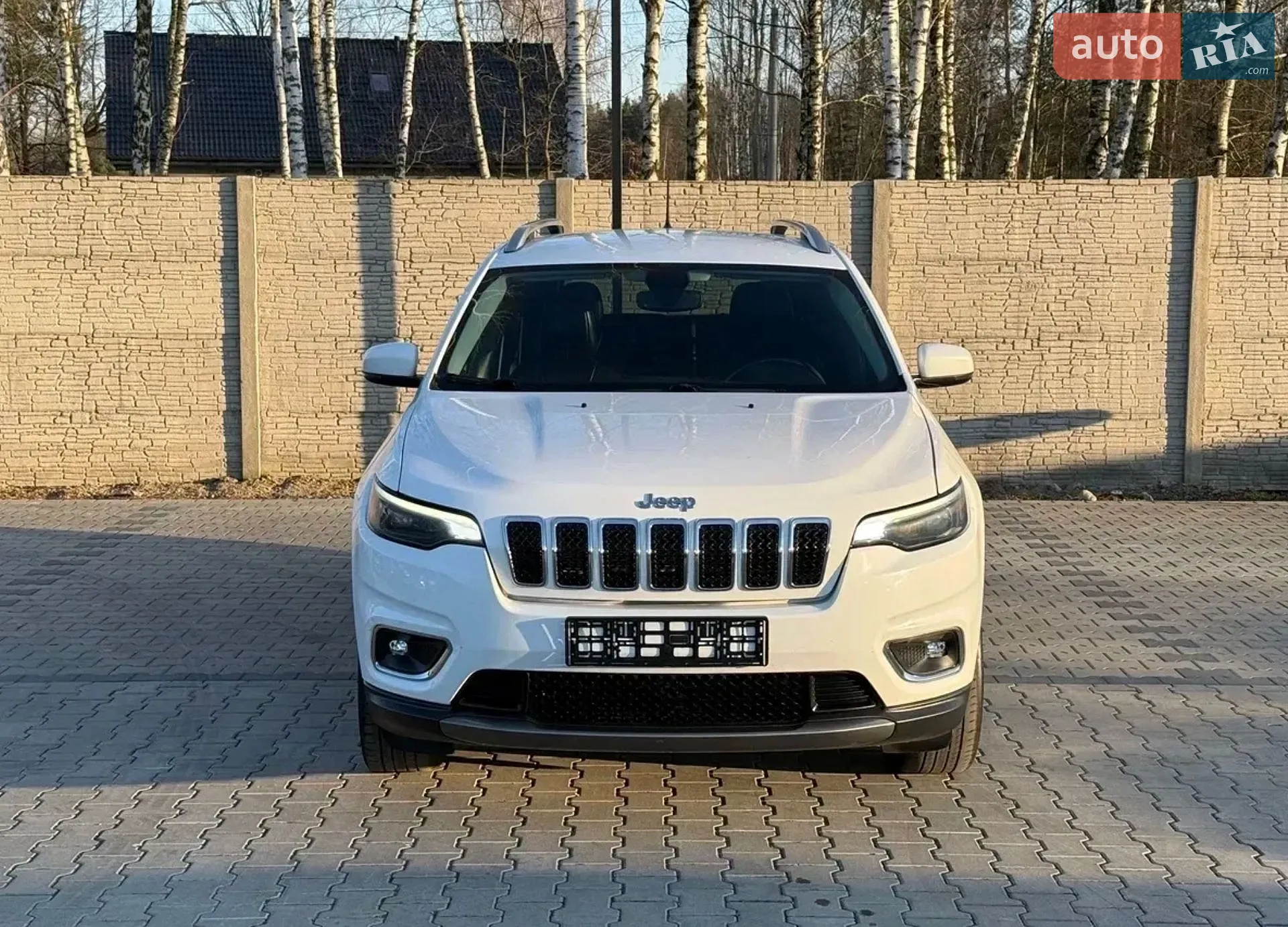2018 Jeep Cherokee - фото 1
