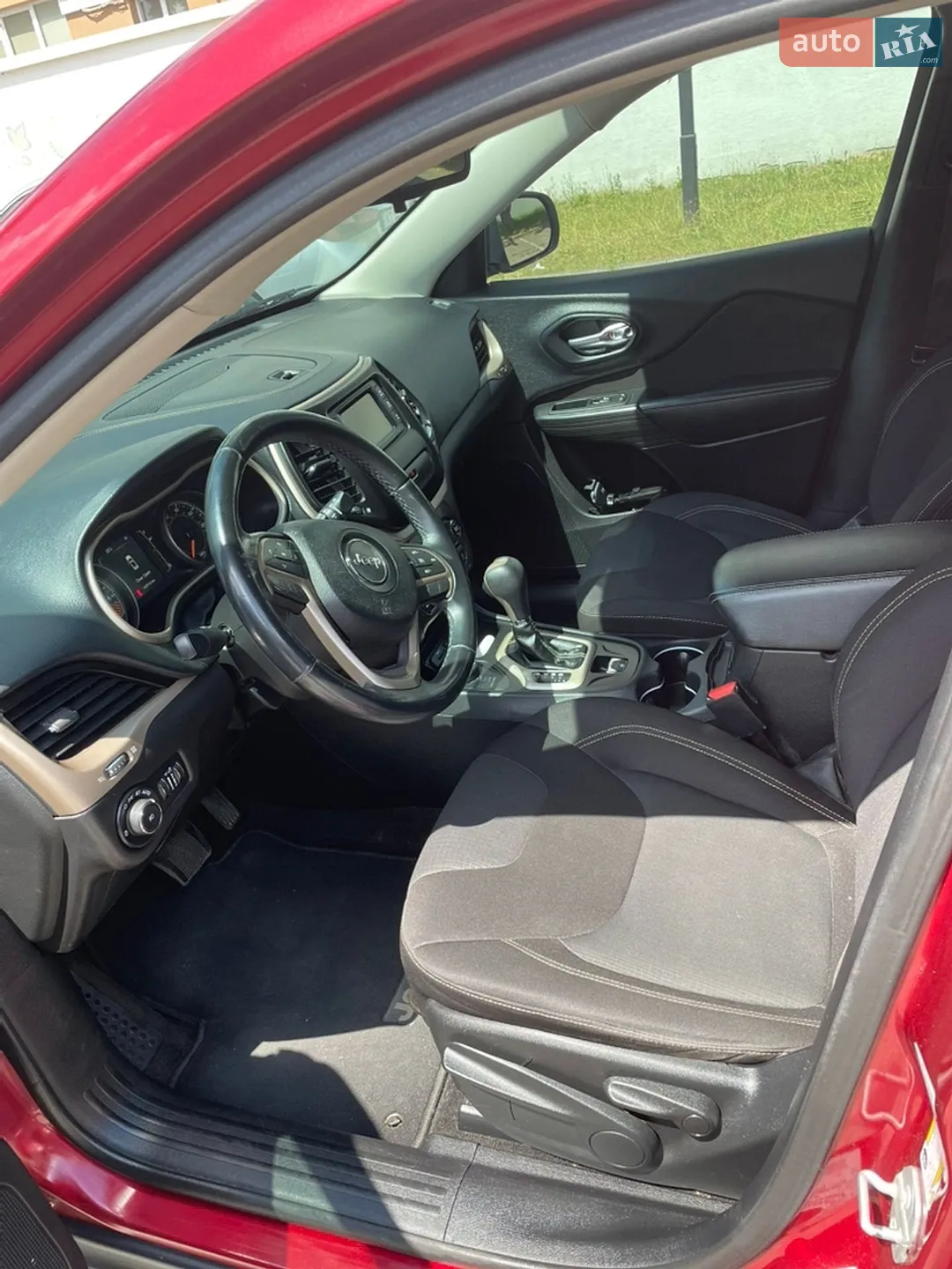 2015 Jeep Cherokee - мініатюра 10