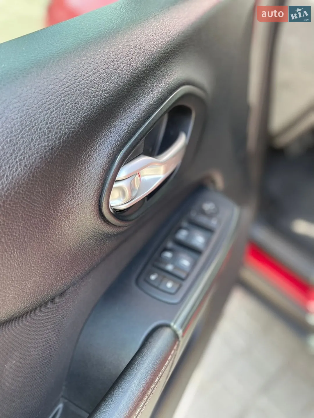 2015 Jeep Cherokee - мініатюра 11