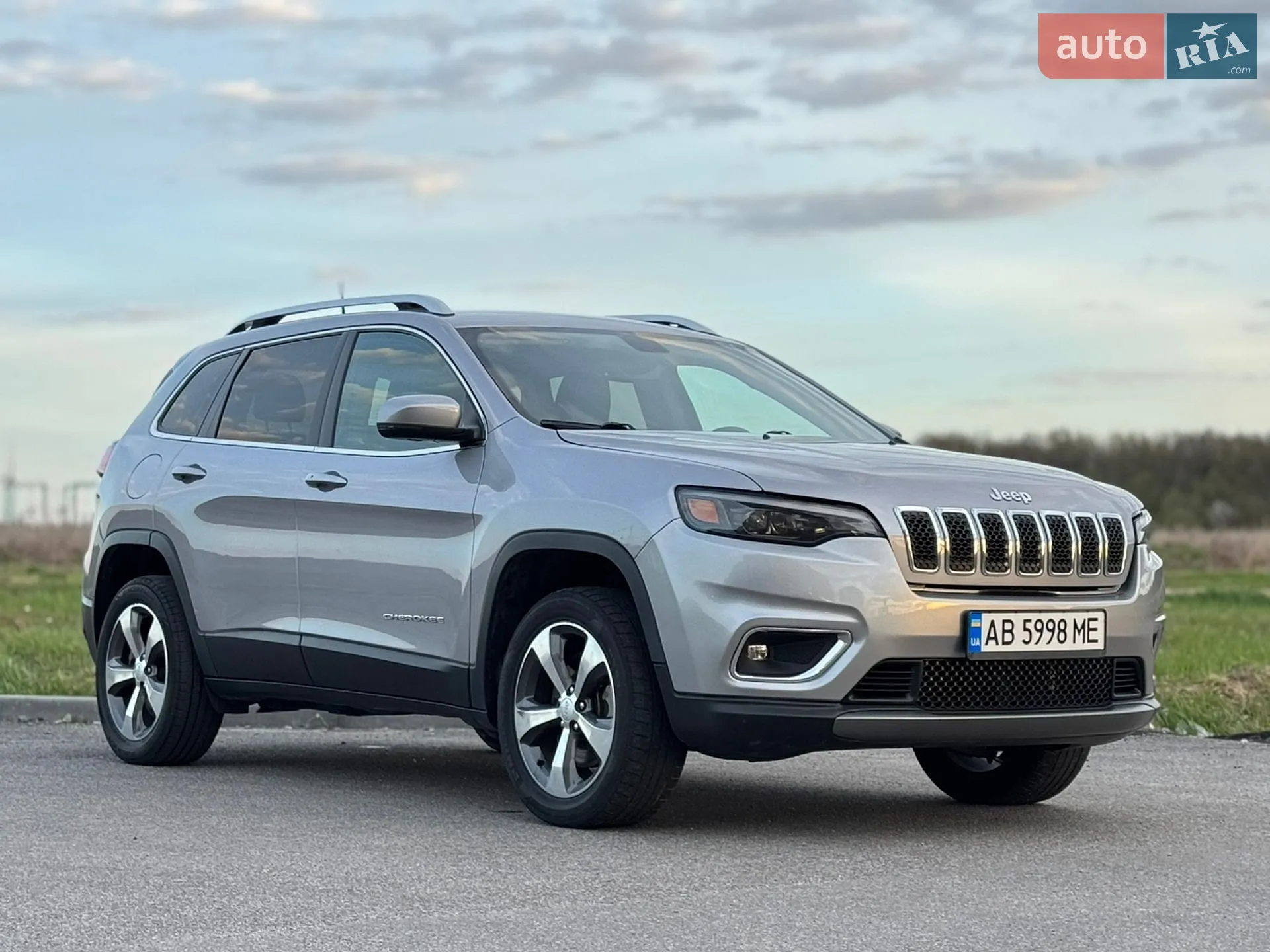 2019 Jeep Cherokee - мініатюра 24