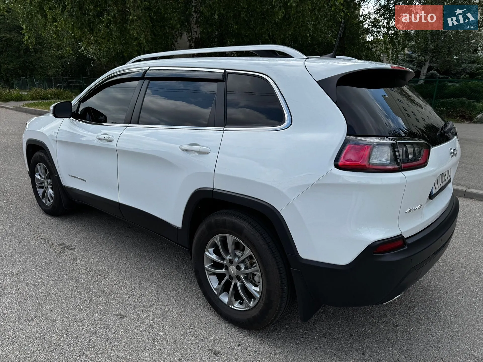 2019 Jeep Cherokee - мініатюра 11