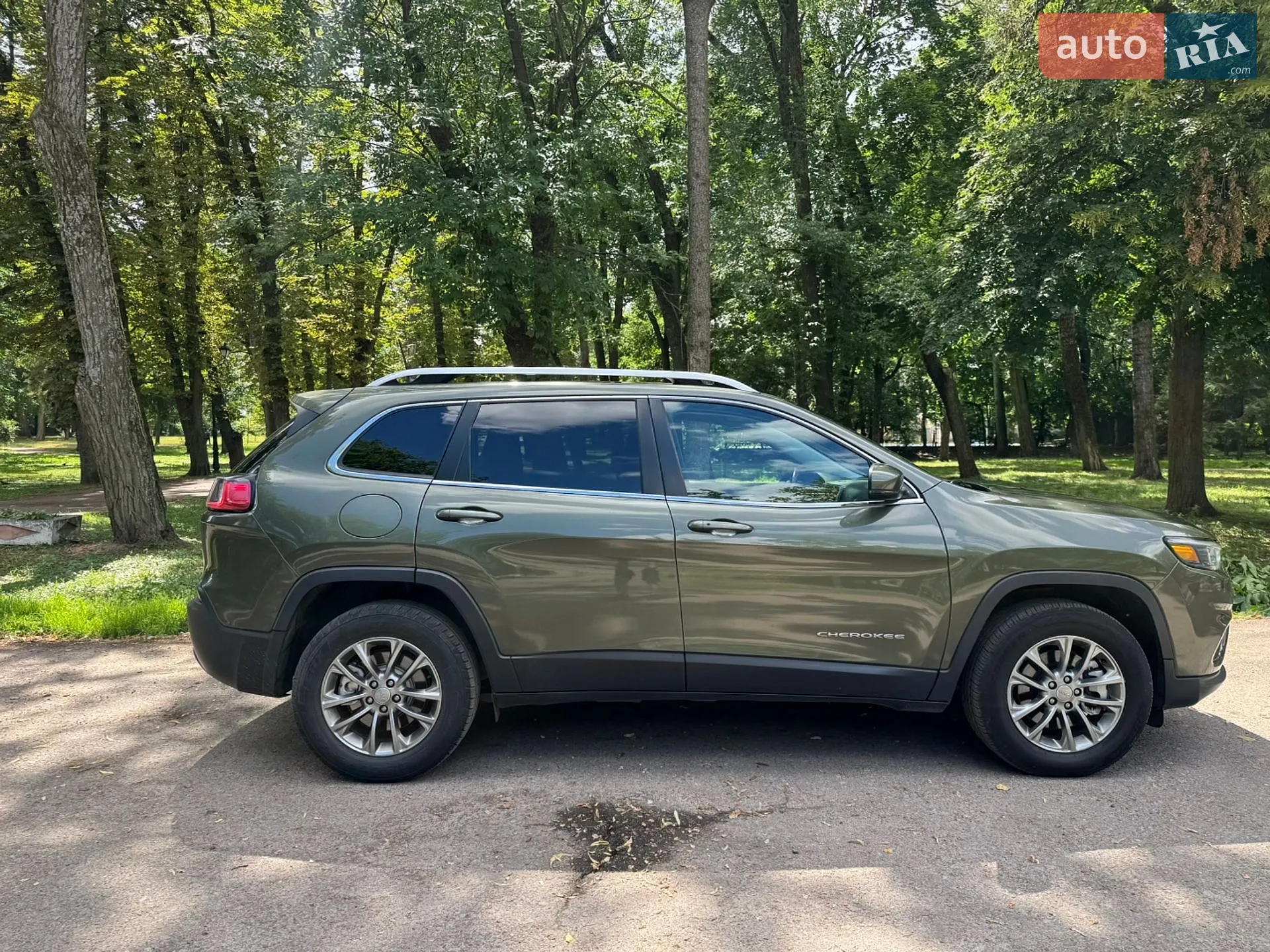 2018 Jeep Cherokee - мініатюра 11