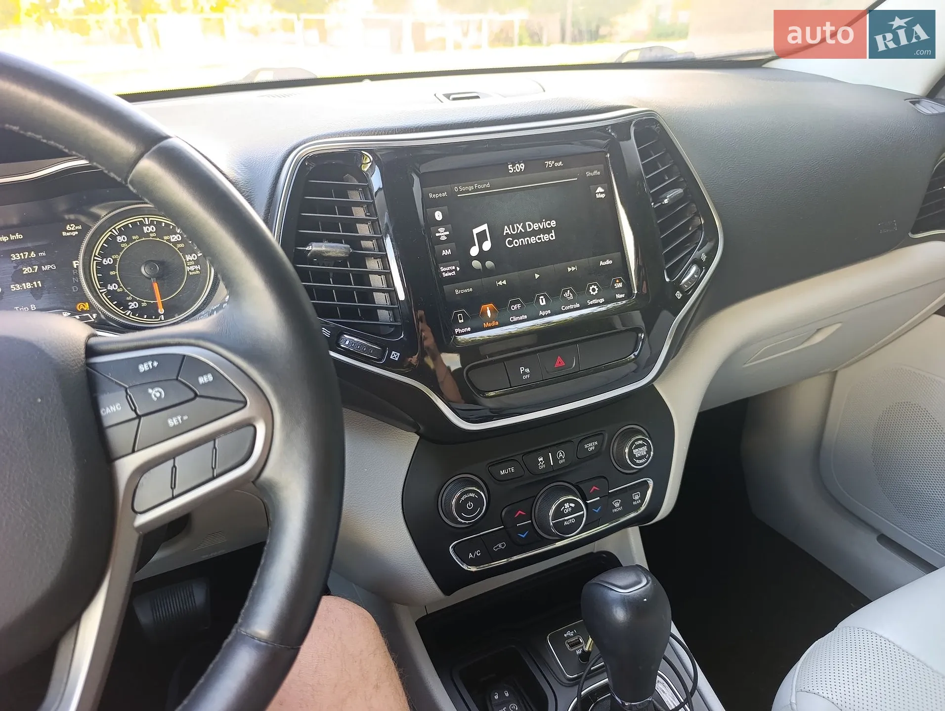 2018 Jeep Cherokee - мініатюра 13