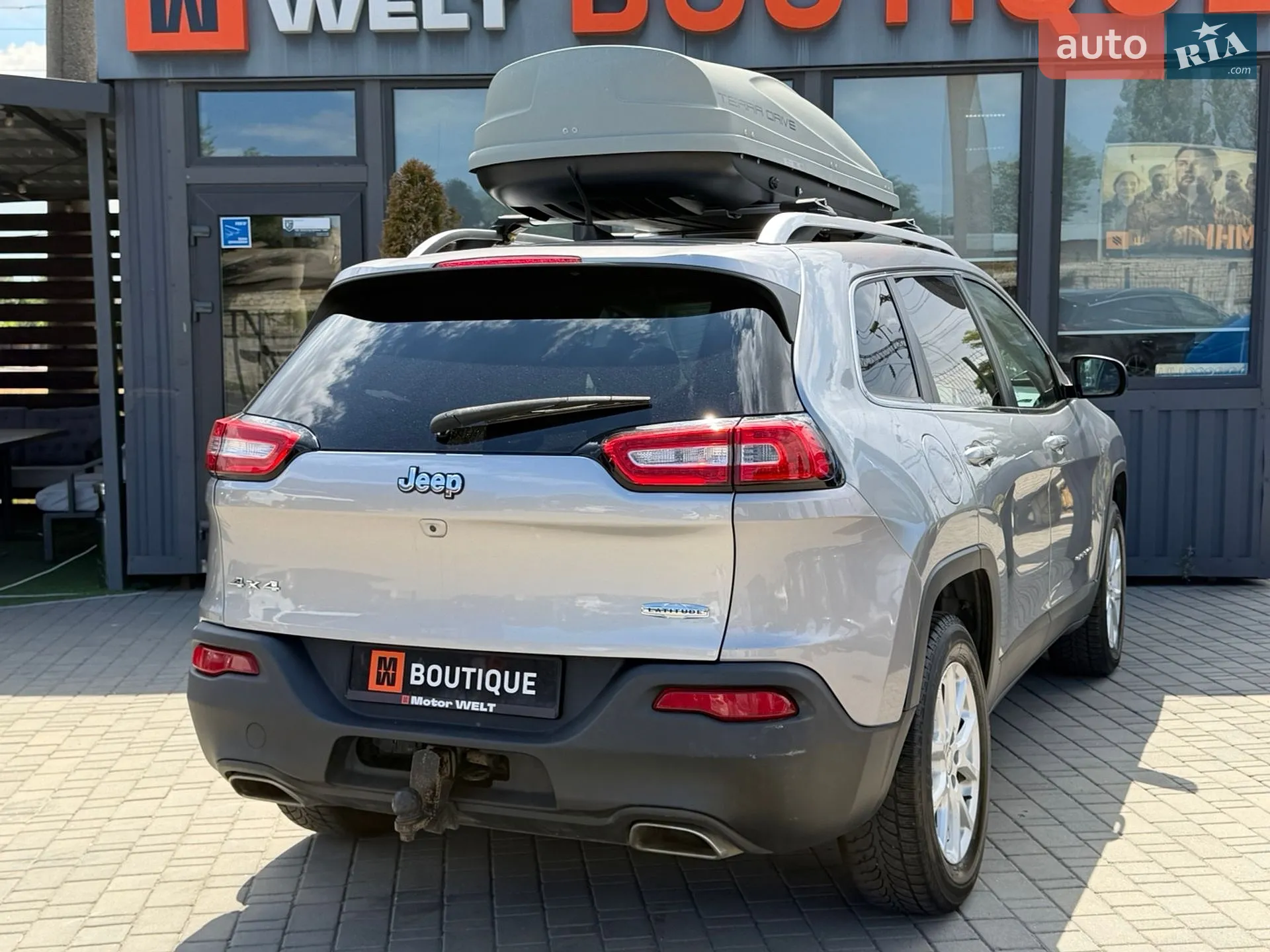 2016 Jeep Cherokee - мініатюра 6