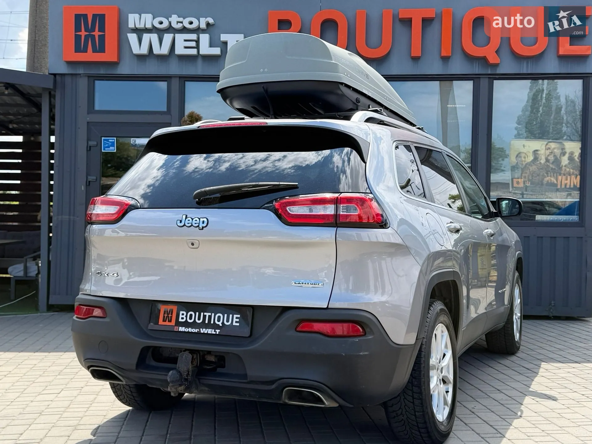 2016 Jeep Cherokee - мініатюра 7