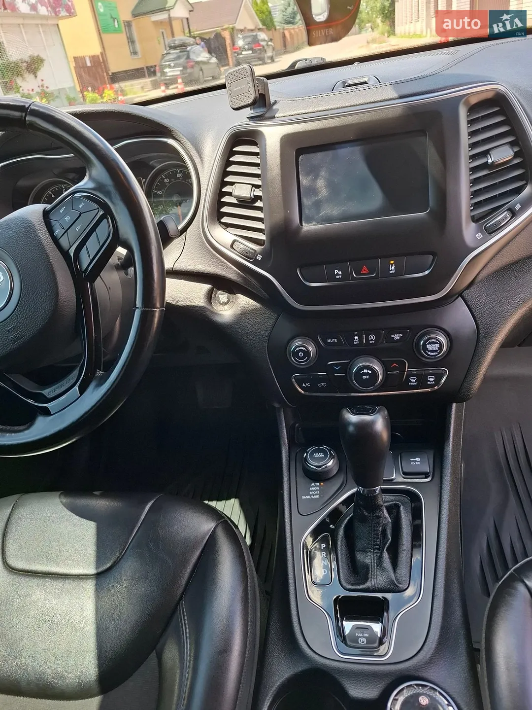 2021 Jeep Cherokee - мініатюра 30