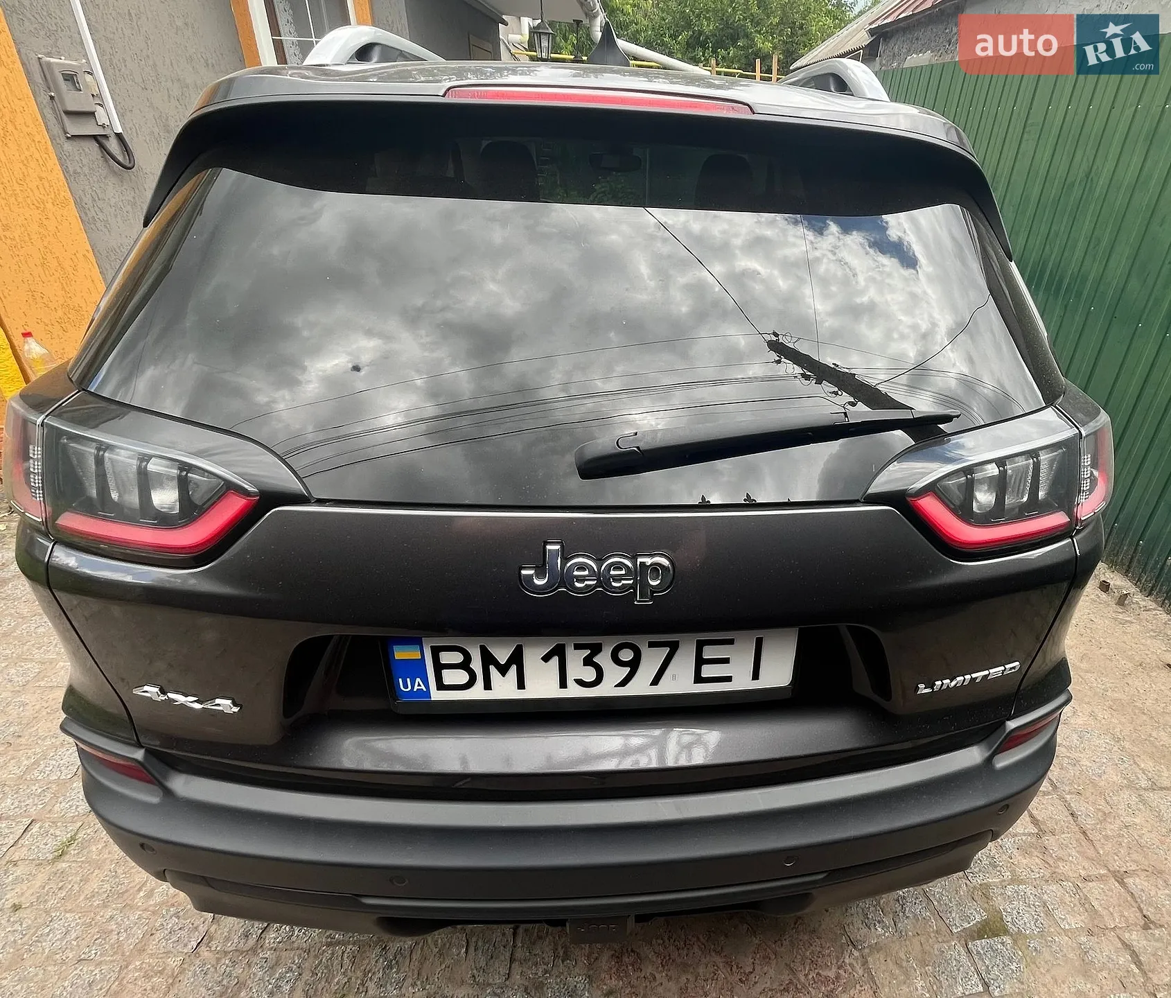 2020 Jeep Cherokee - мініатюра 10