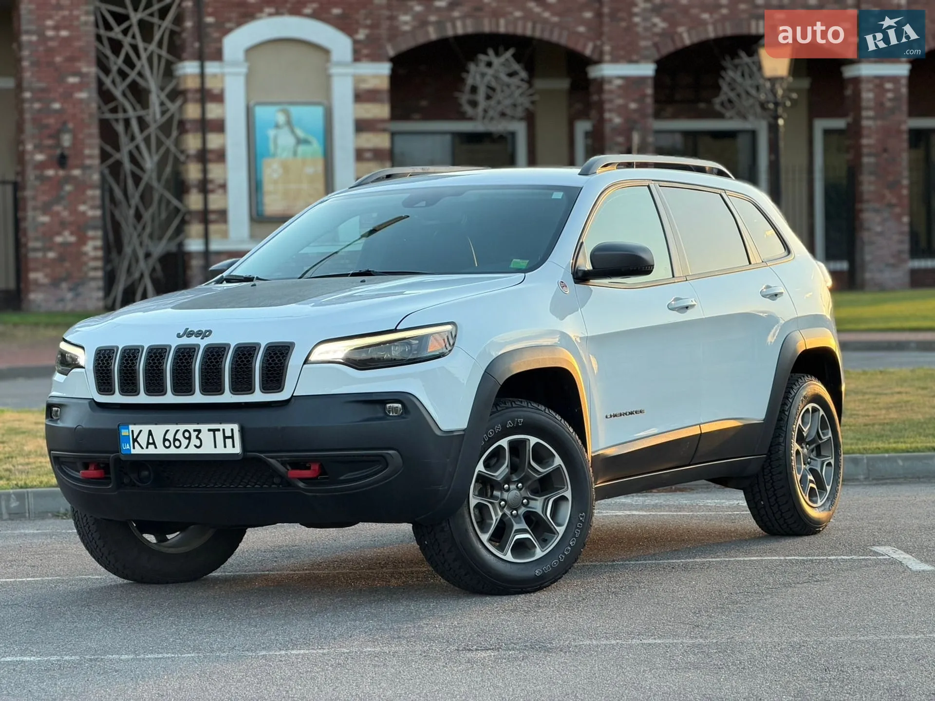 2021 Jeep Cherokee - фото 1