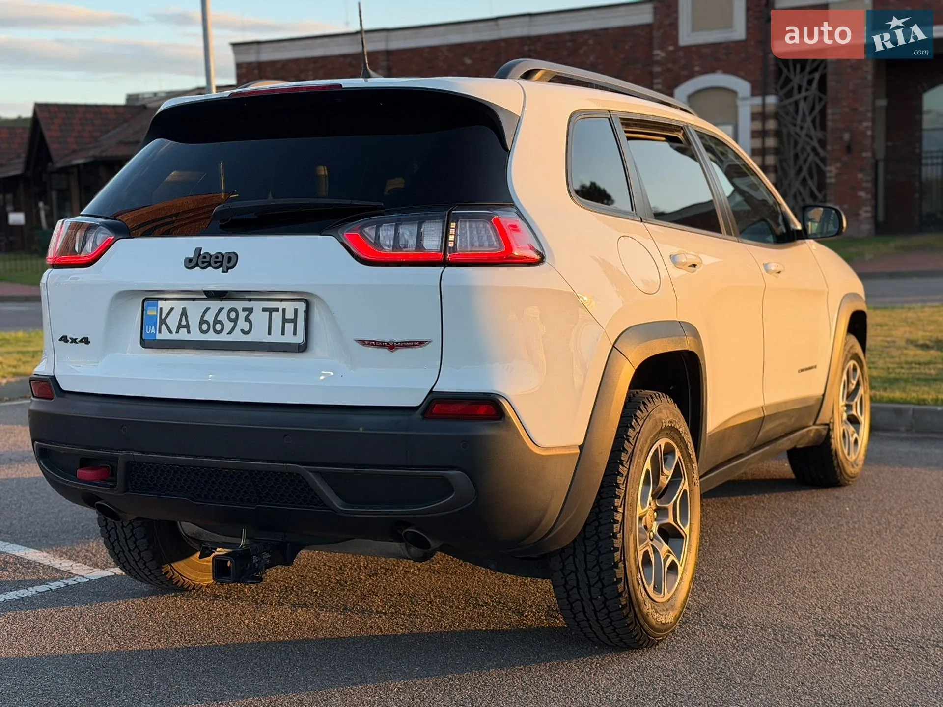 2021 Jeep Cherokee - мініатюра 12
