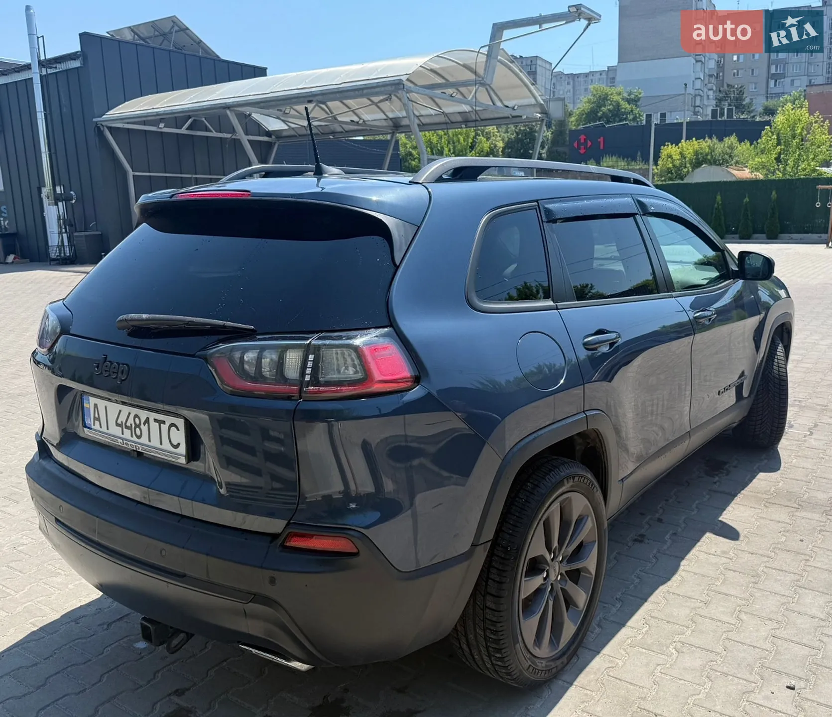 2021 Jeep Cherokee - мініатюра 9