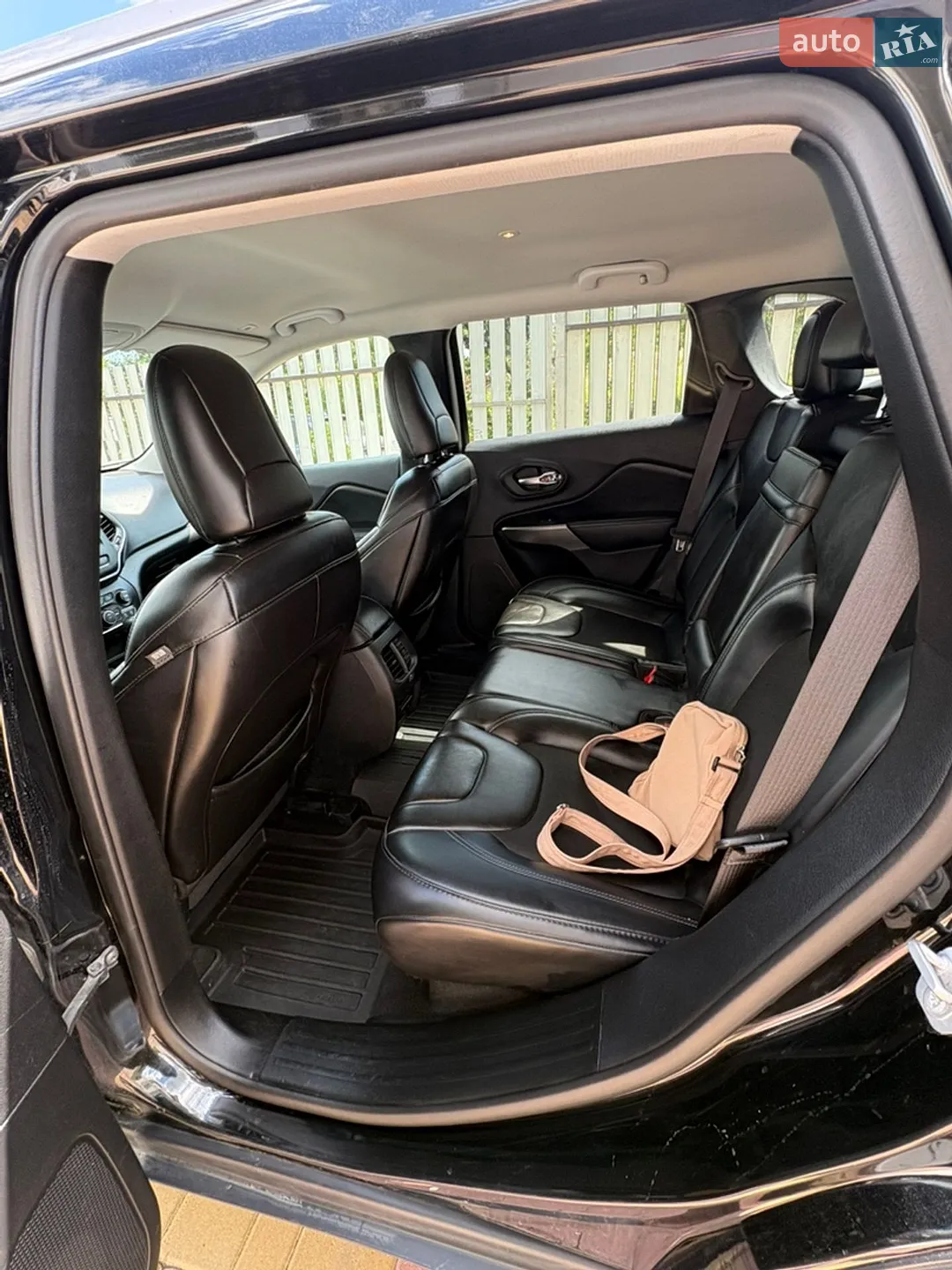 2018 Jeep Cherokee - мініатюра 5