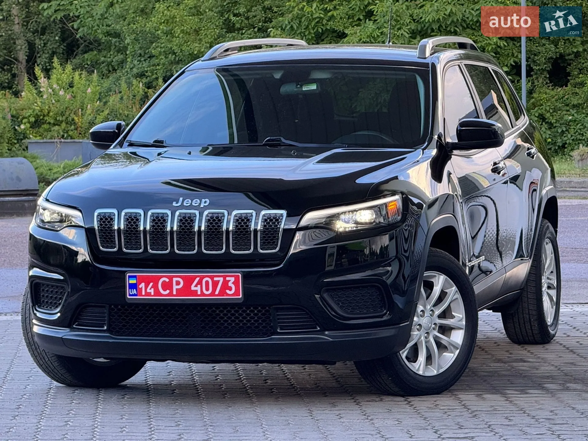 2020 Jeep Cherokee - мініатюра 8