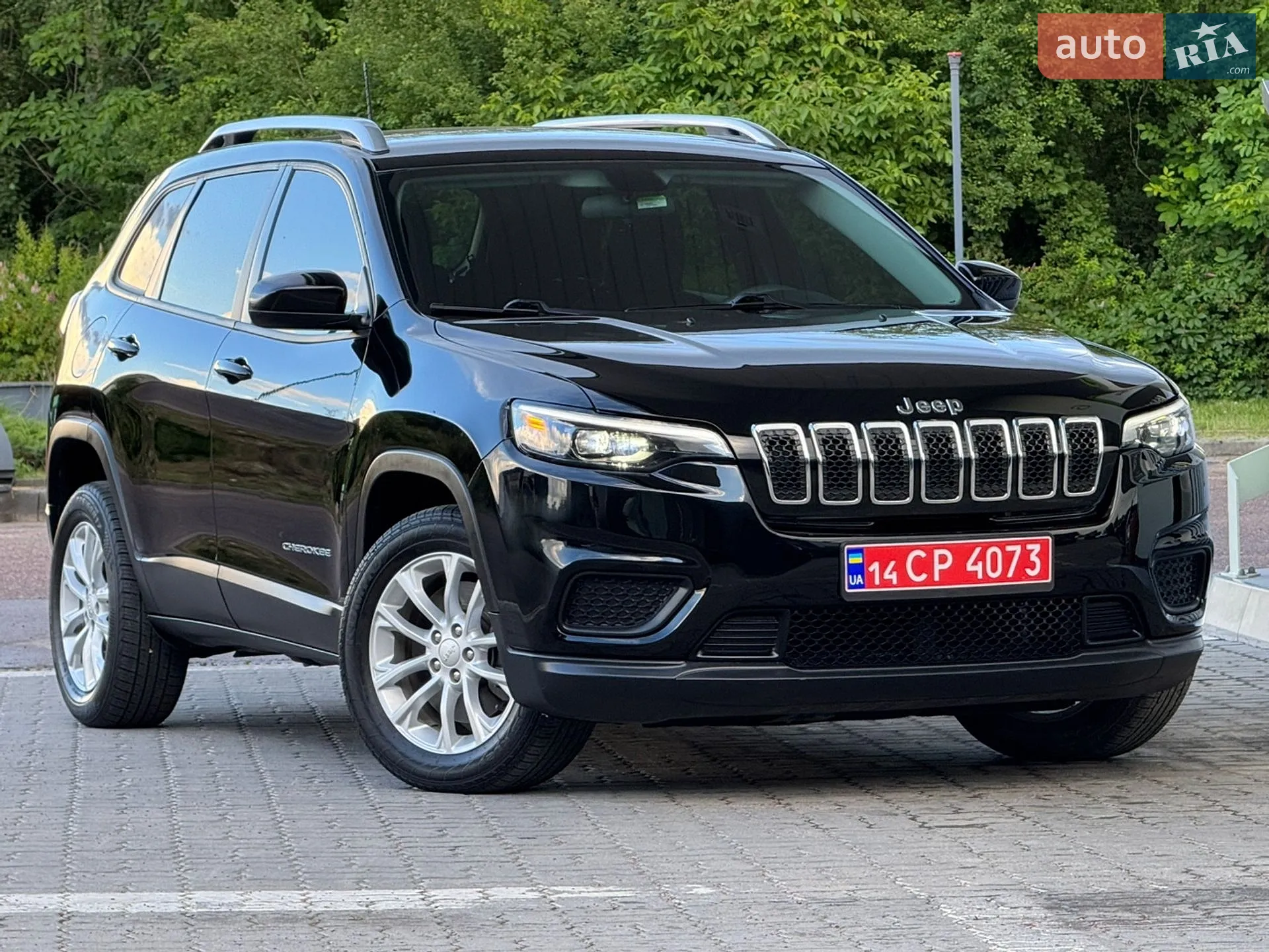 2020 Jeep Cherokee - мініатюра 21