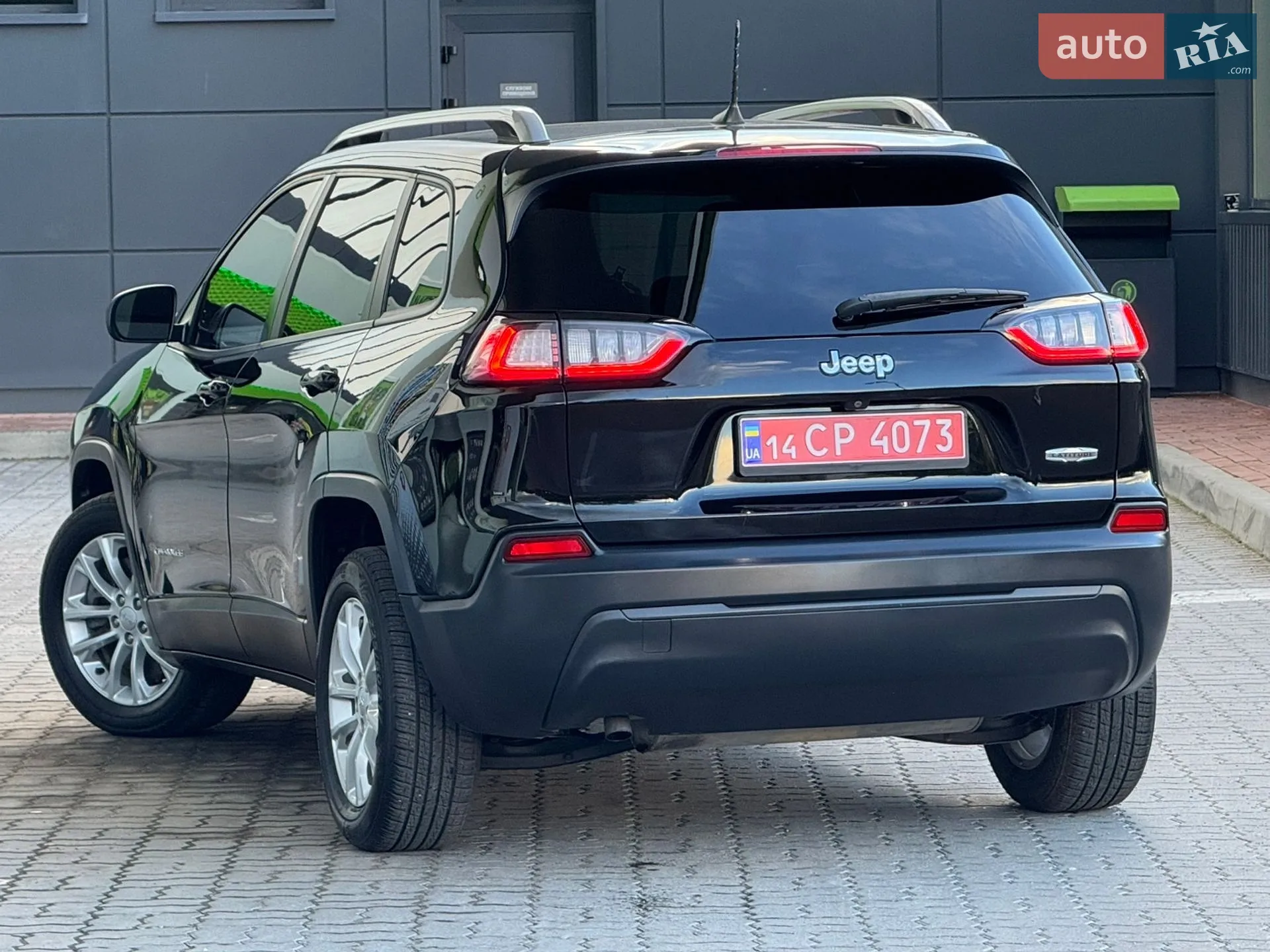 2020 Jeep Cherokee - мініатюра 45