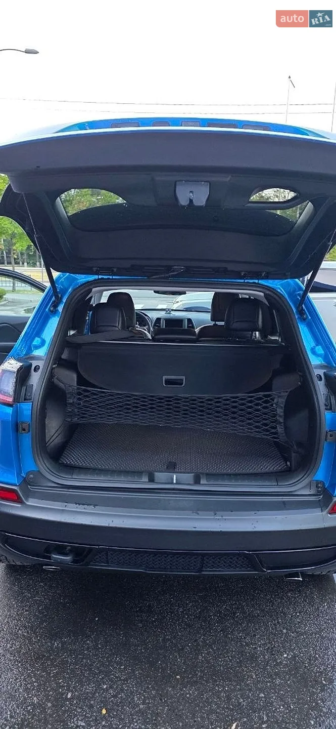 2022 Jeep Cherokee - мініатюра 8