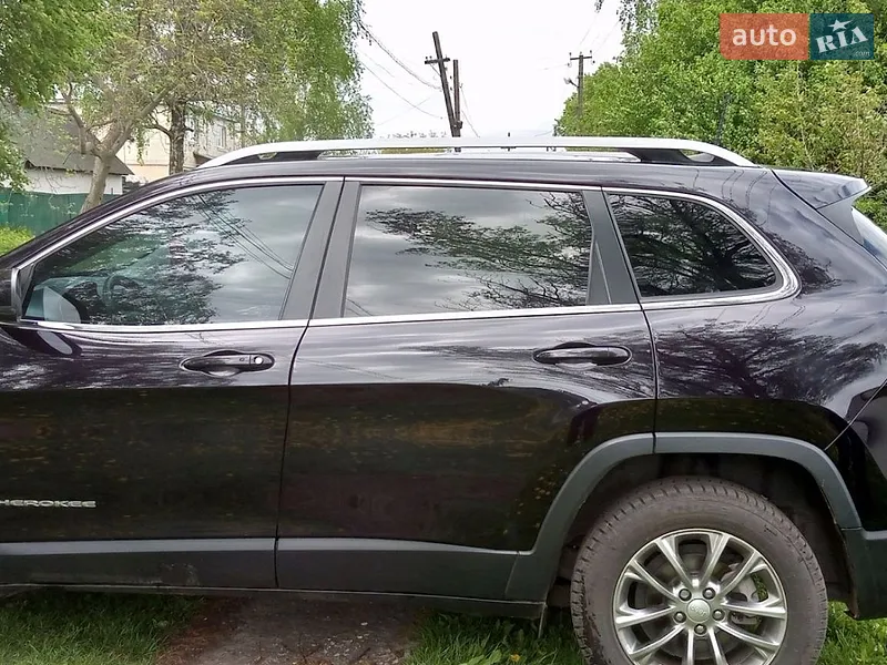 Jeep Cherokee