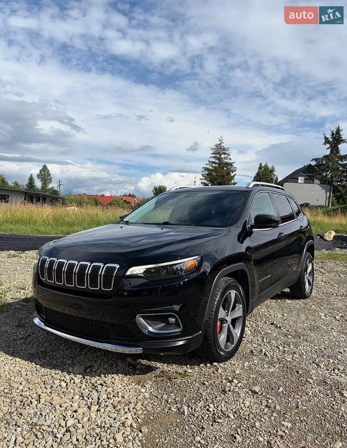 2019 Jeep Cherokee - фото 1