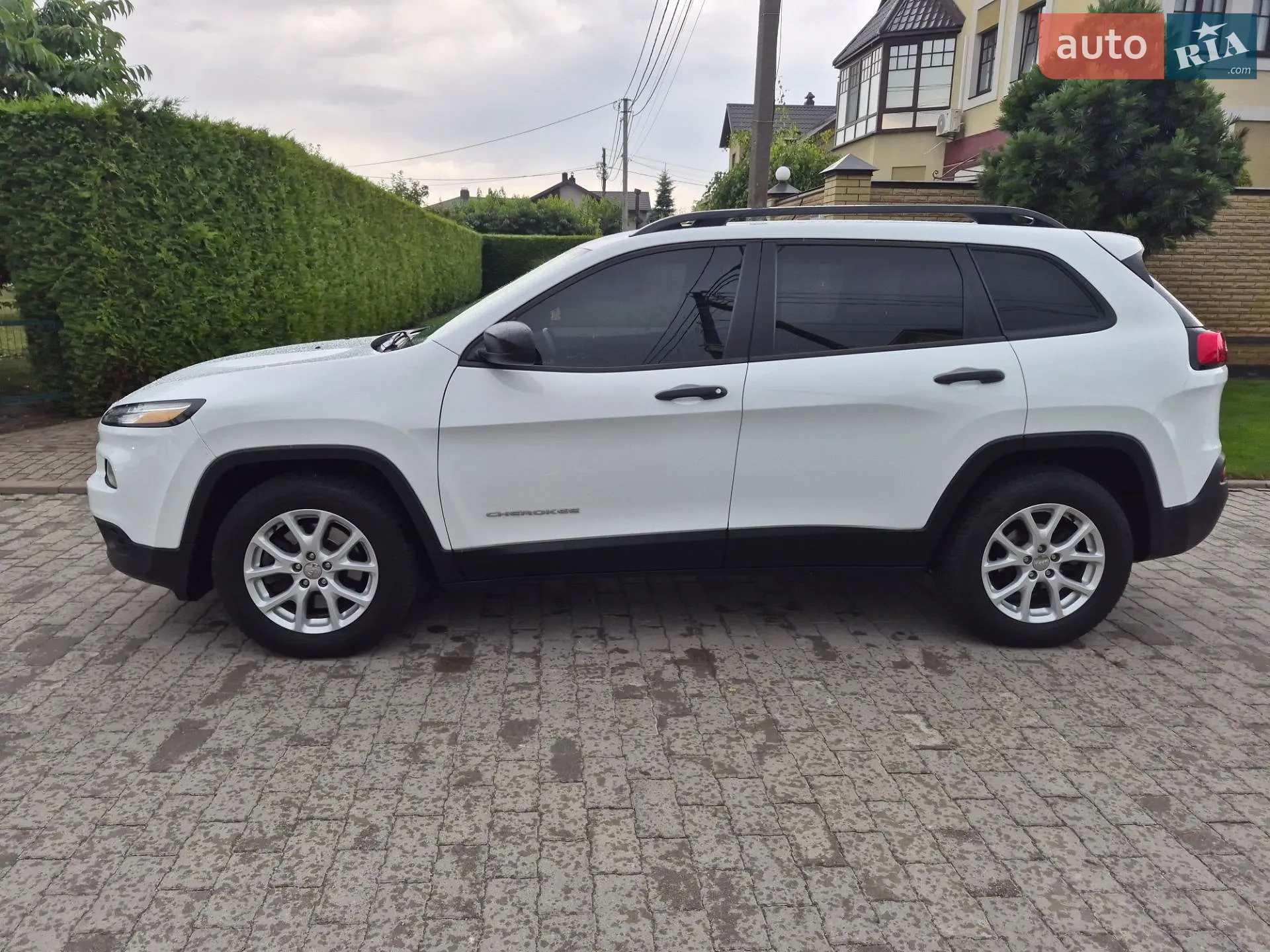 2015 Jeep Cherokee - мініатюра 20