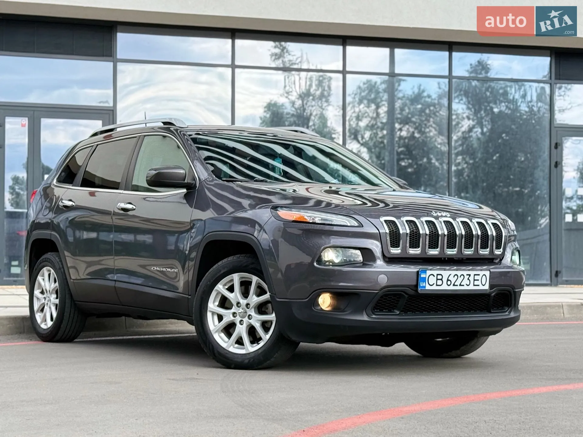 2017 Jeep Cherokee - мініатюра 8
