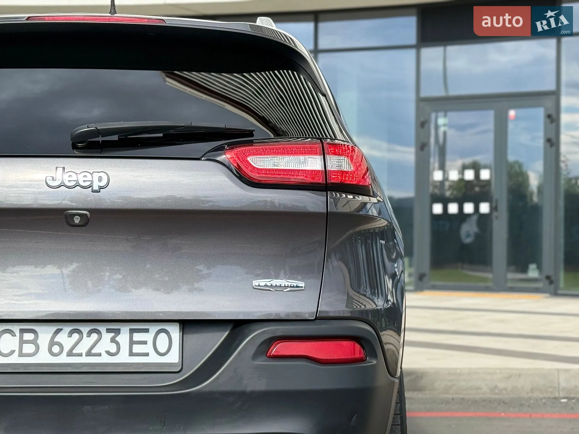 2017 Jeep Cherokee - мініатюра 13
