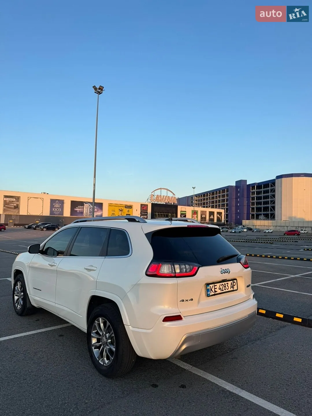 2018 Jeep Cherokee - мініатюра 6
