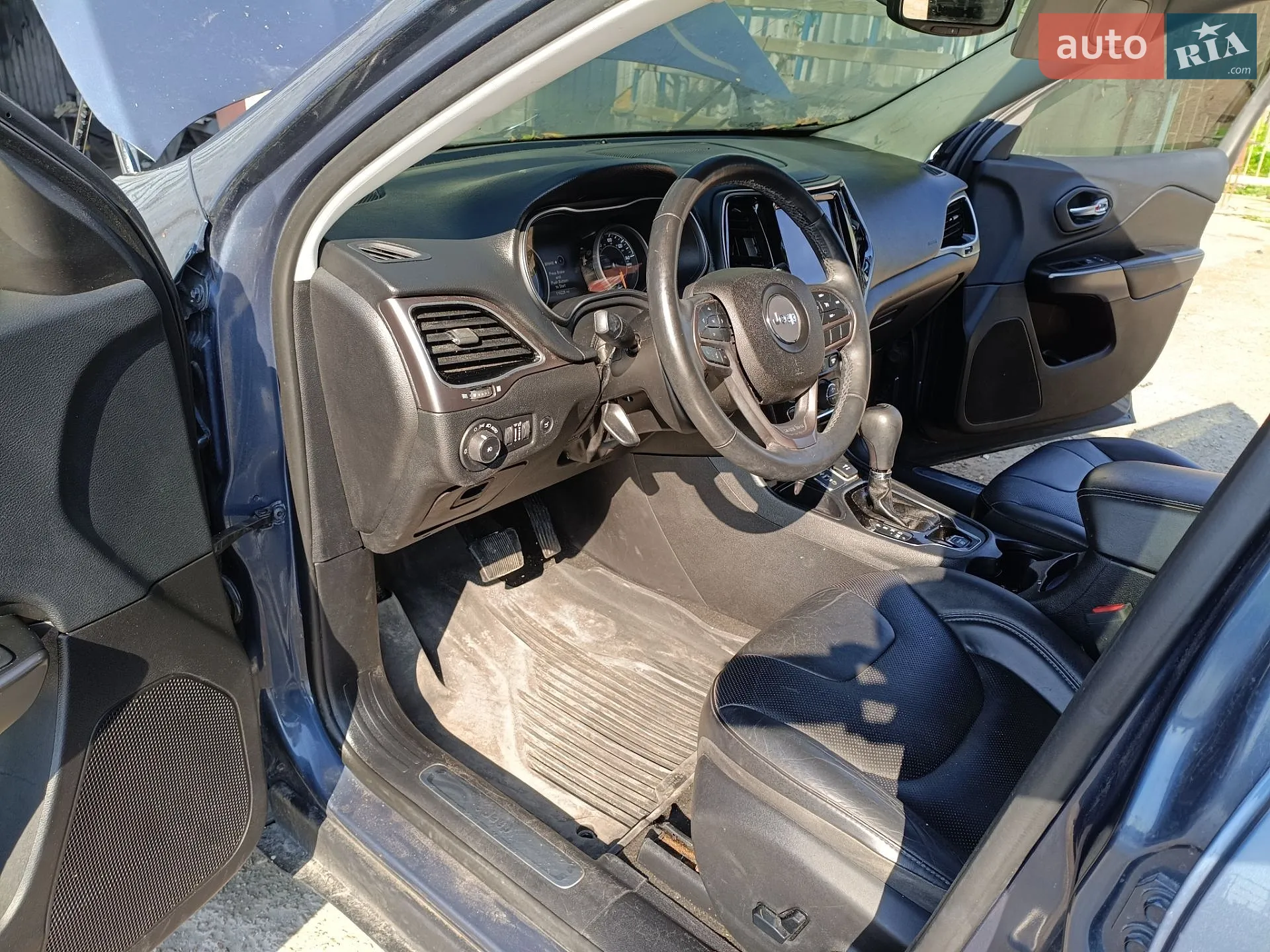 2019 Jeep Cherokee - мініатюра 6