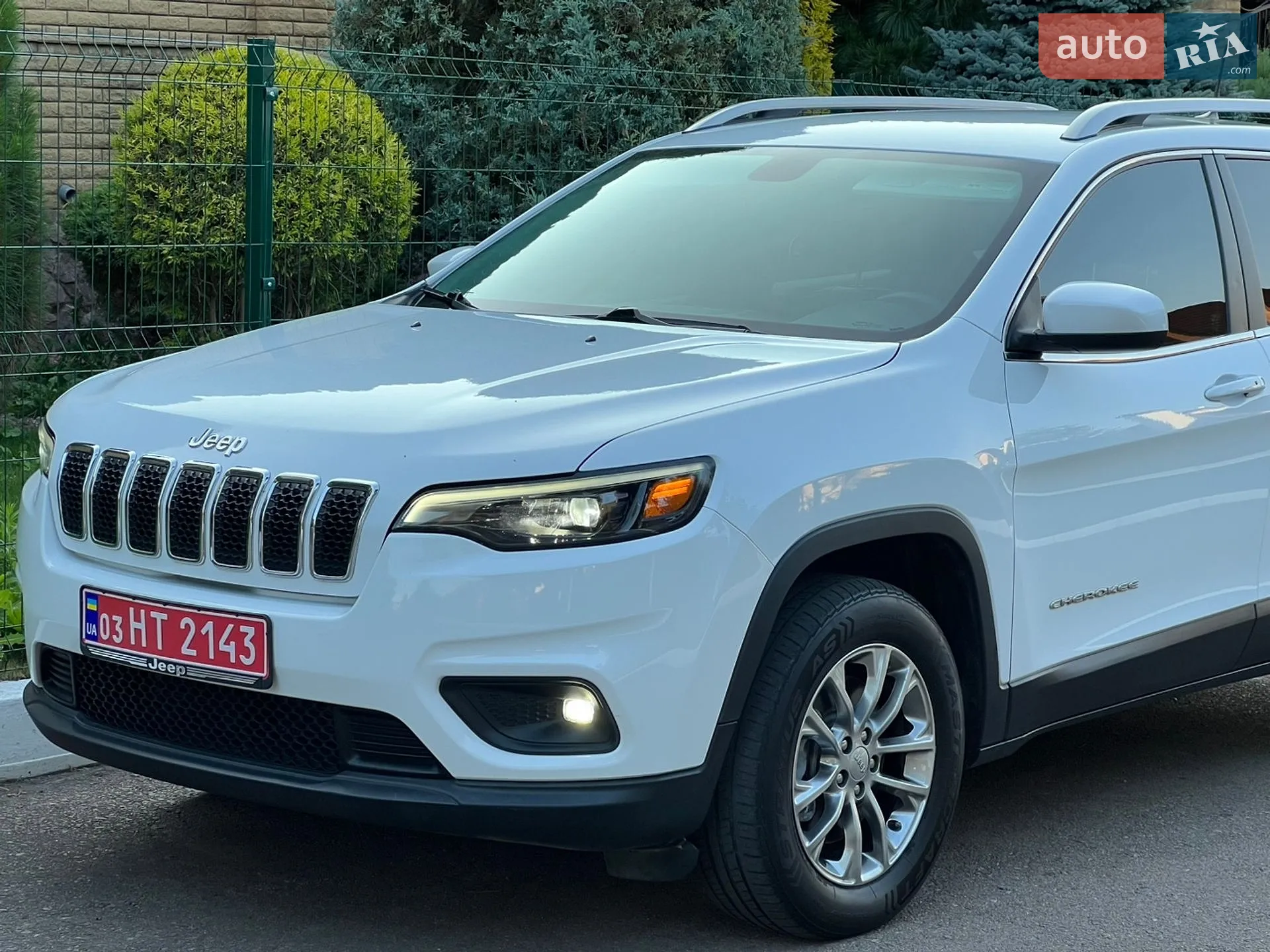 2019 Jeep Cherokee - мініатюра 4