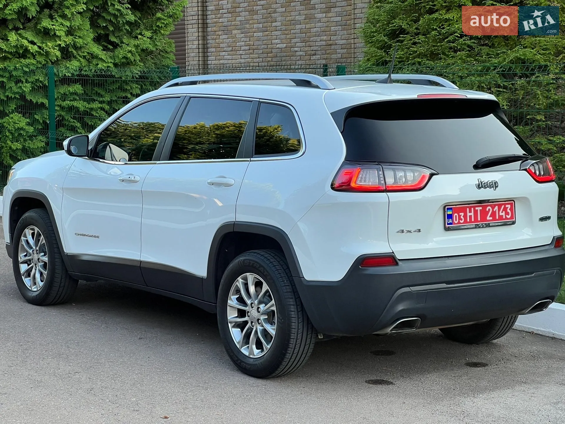 2019 Jeep Cherokee - мініатюра 17
