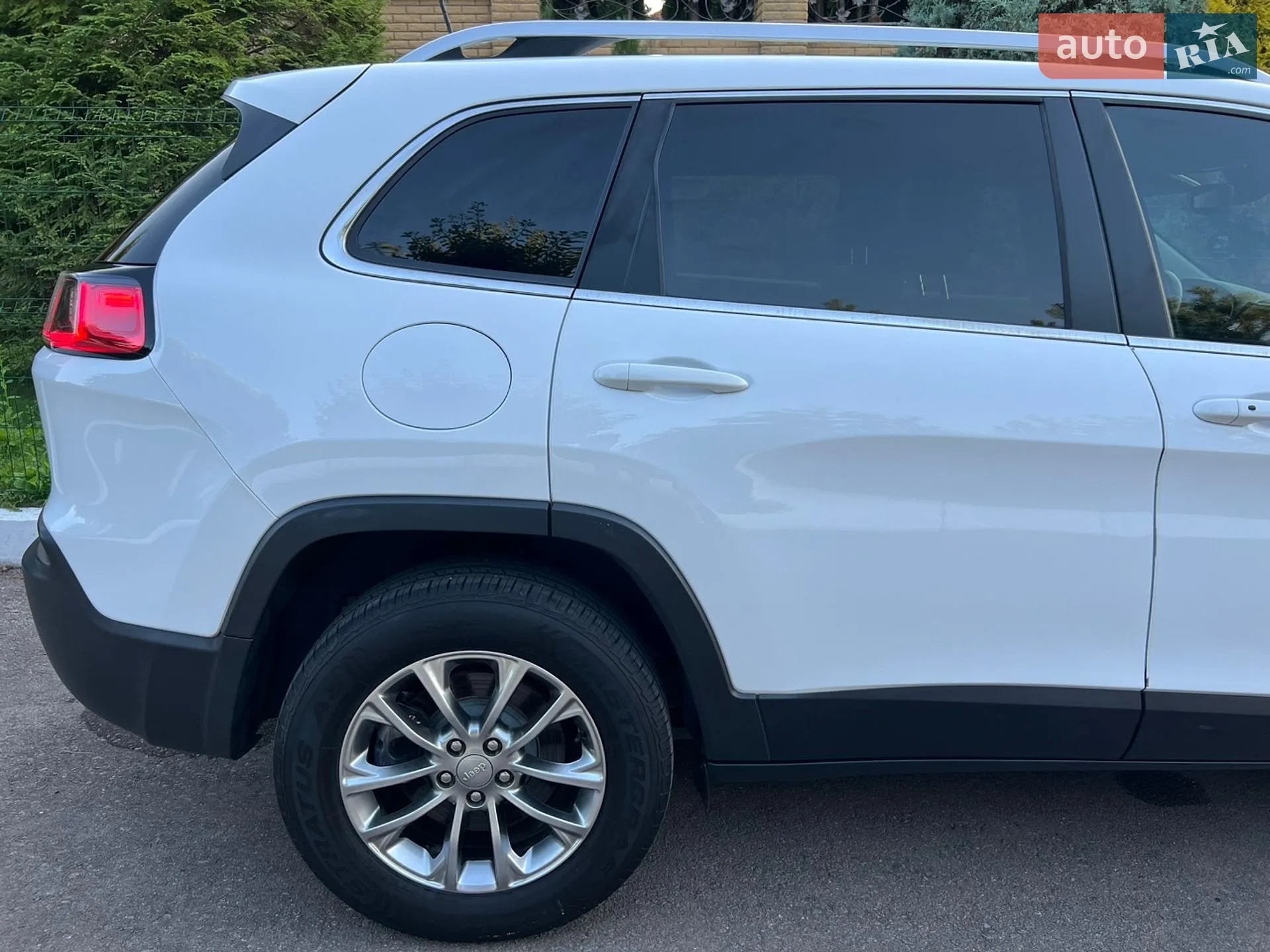 2019 Jeep Cherokee - мініатюра 61