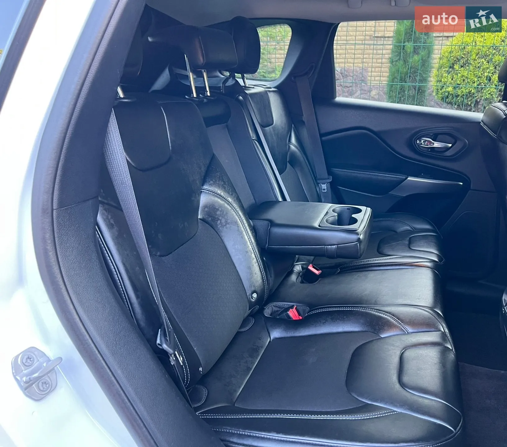 2019 Jeep Cherokee - мініатюра 71