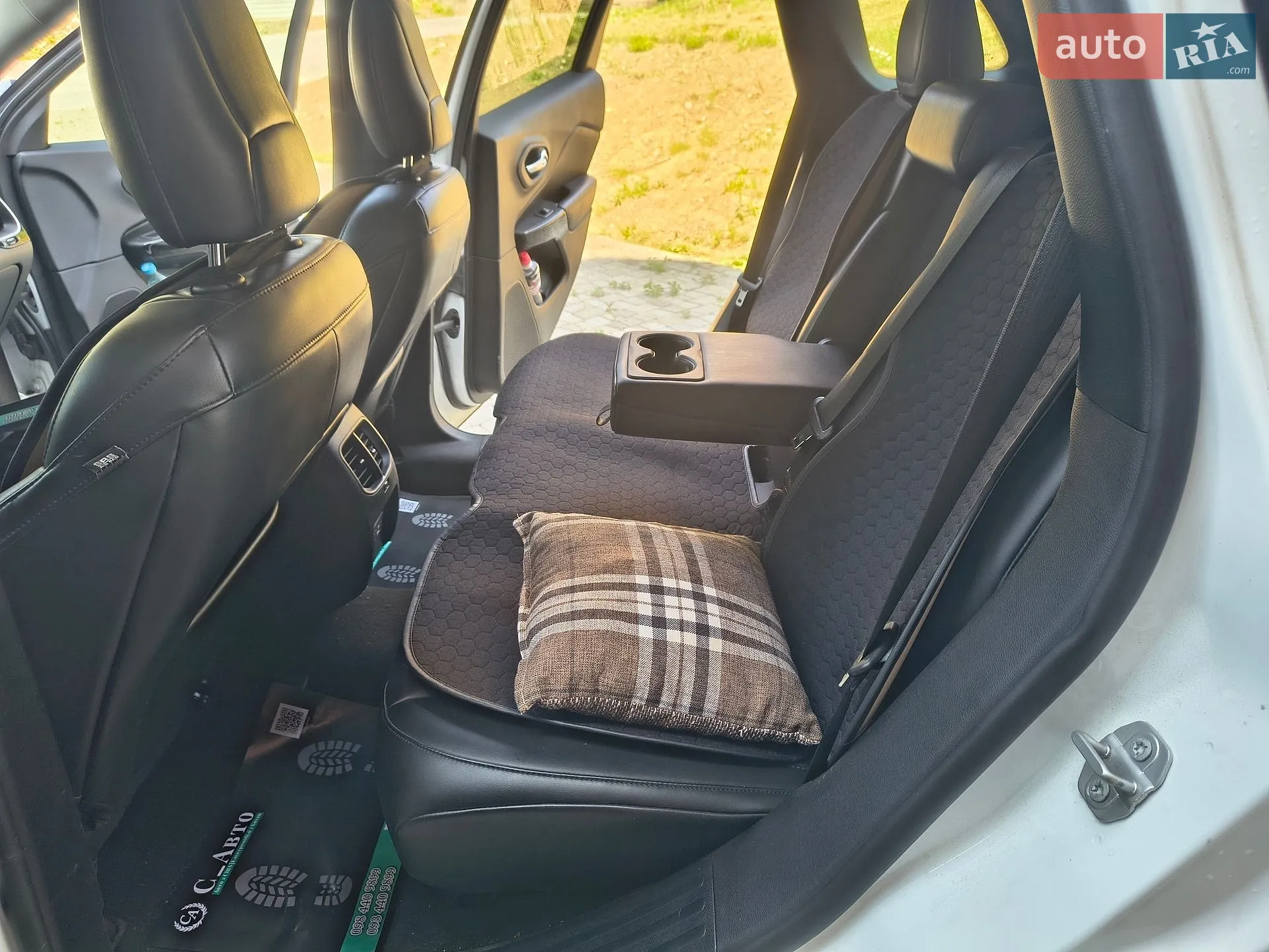 2020 Jeep Cherokee - мініатюра 15
