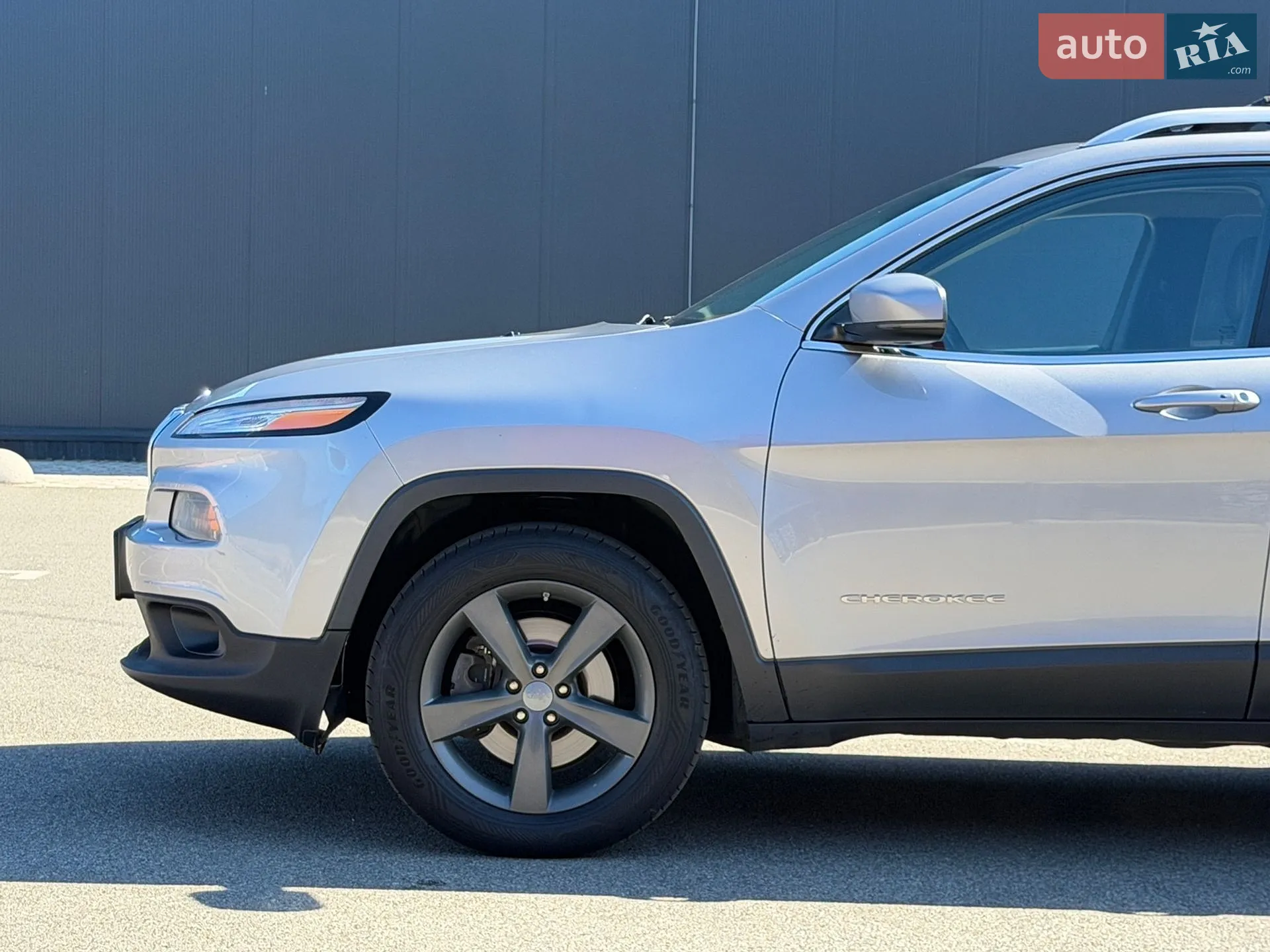 2014 Jeep Cherokee - мініатюра 5