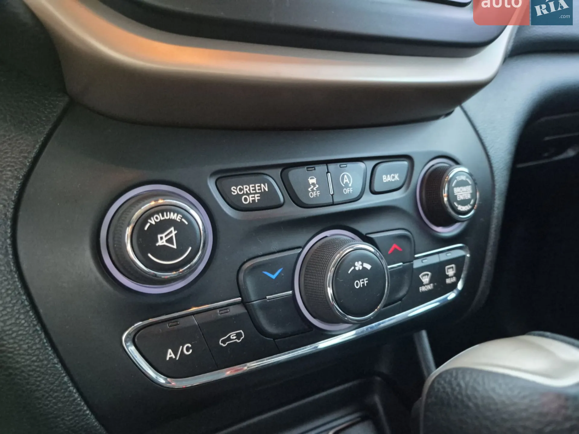 2017 Jeep Cherokee - мініатюра 55