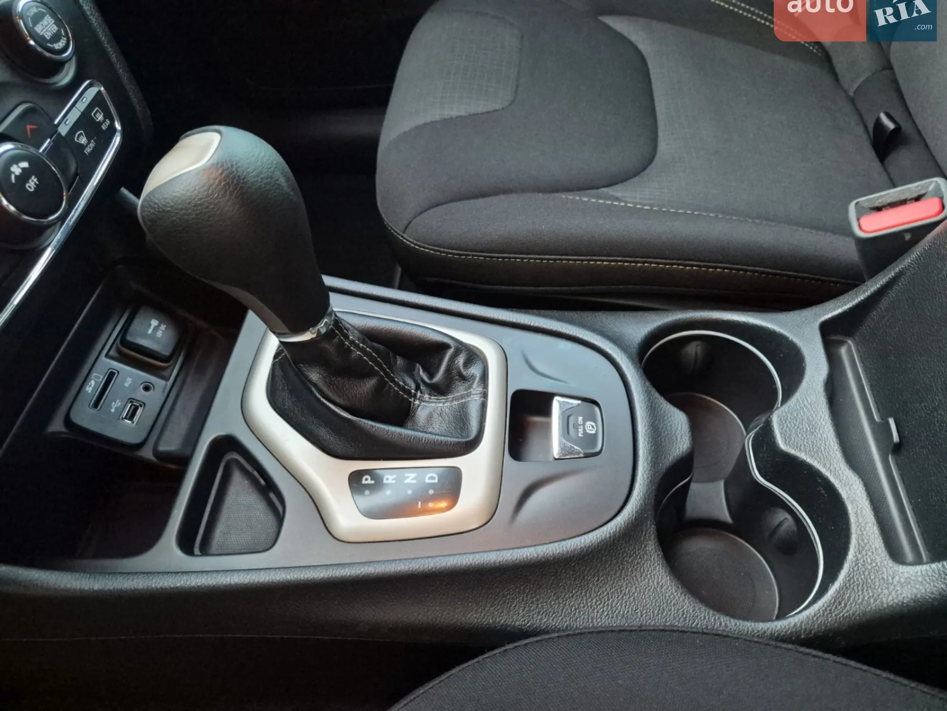 2017 Jeep Cherokee - мініатюра 66
