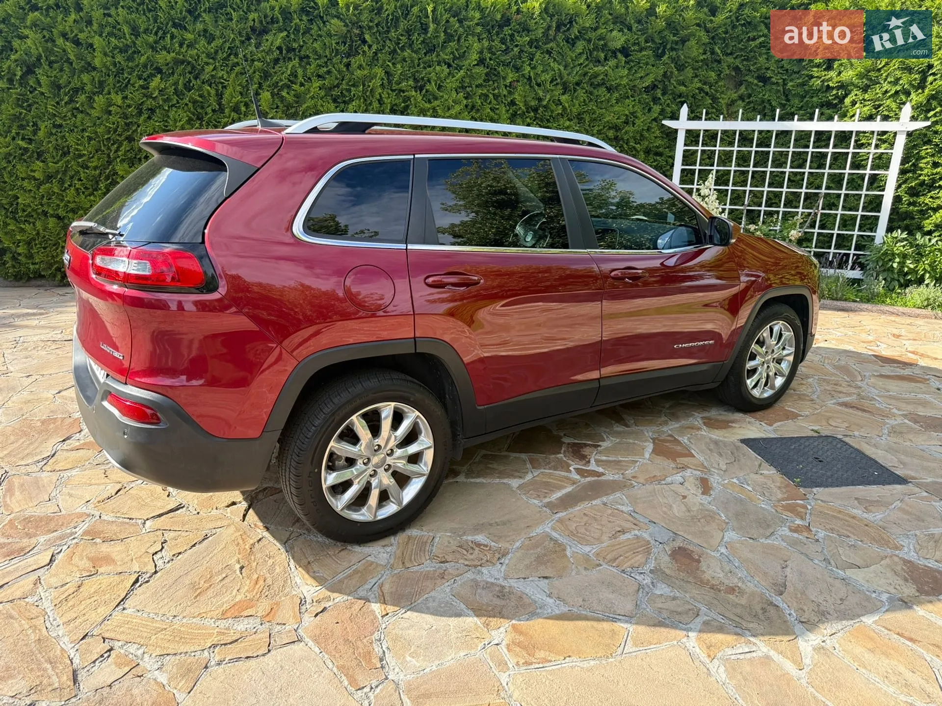 2016 Jeep Cherokee - мініатюра 5