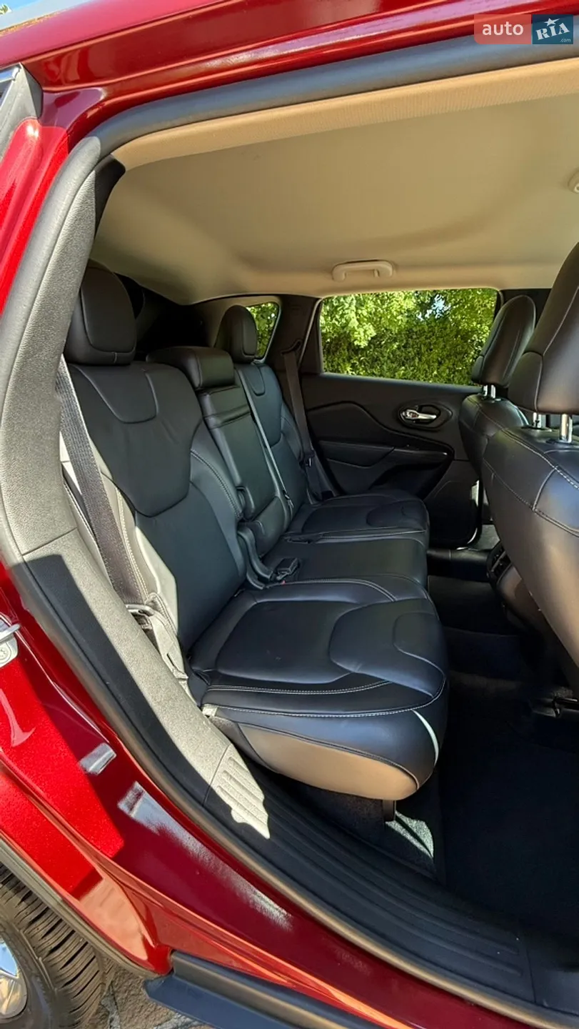 2016 Jeep Cherokee - мініатюра 20
