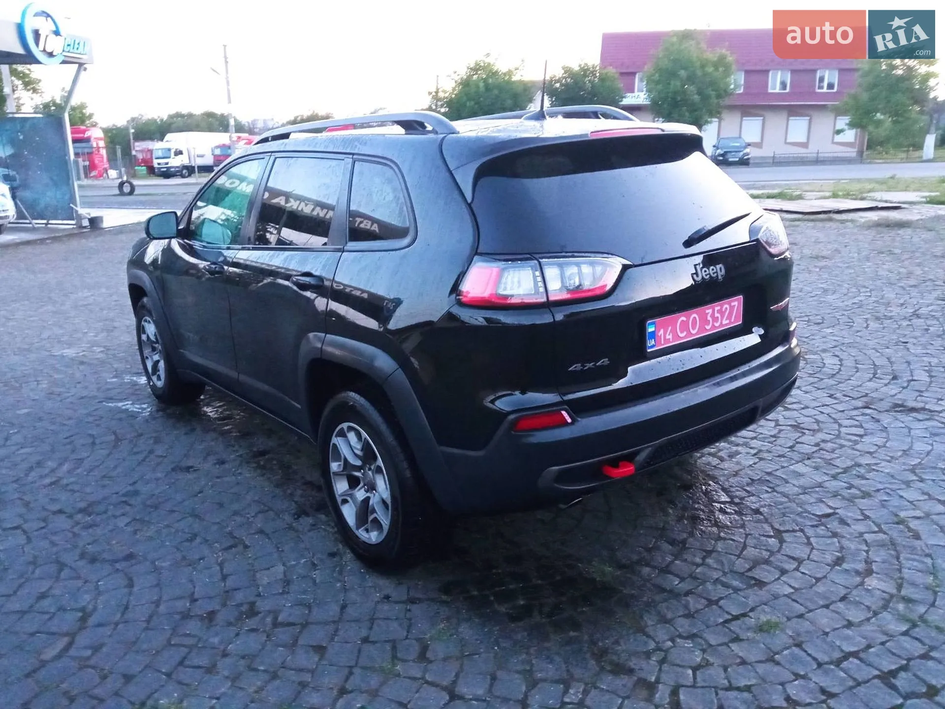 2019 Jeep Cherokee - мініатюра 13